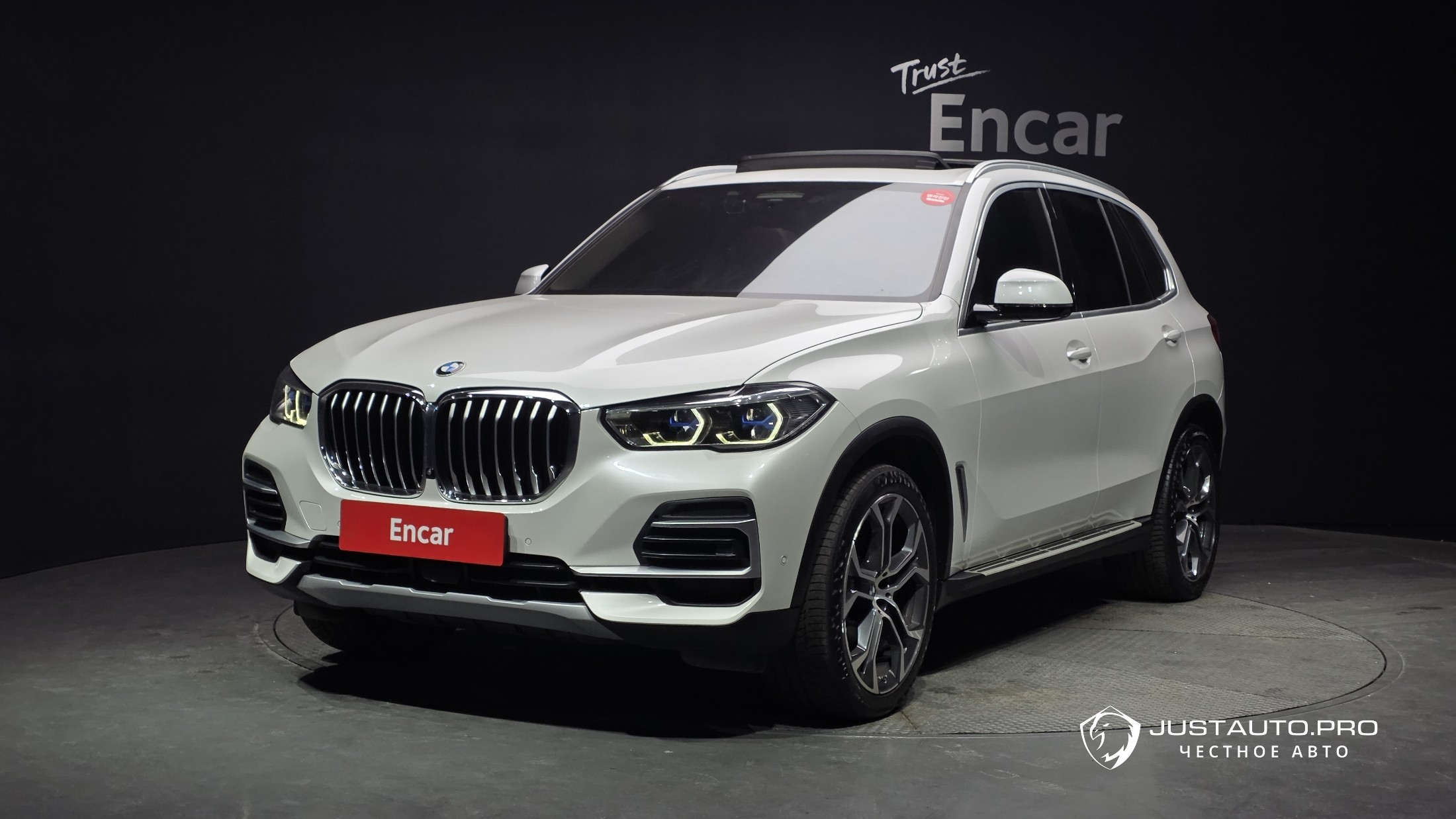 Автомобиль BMW X5