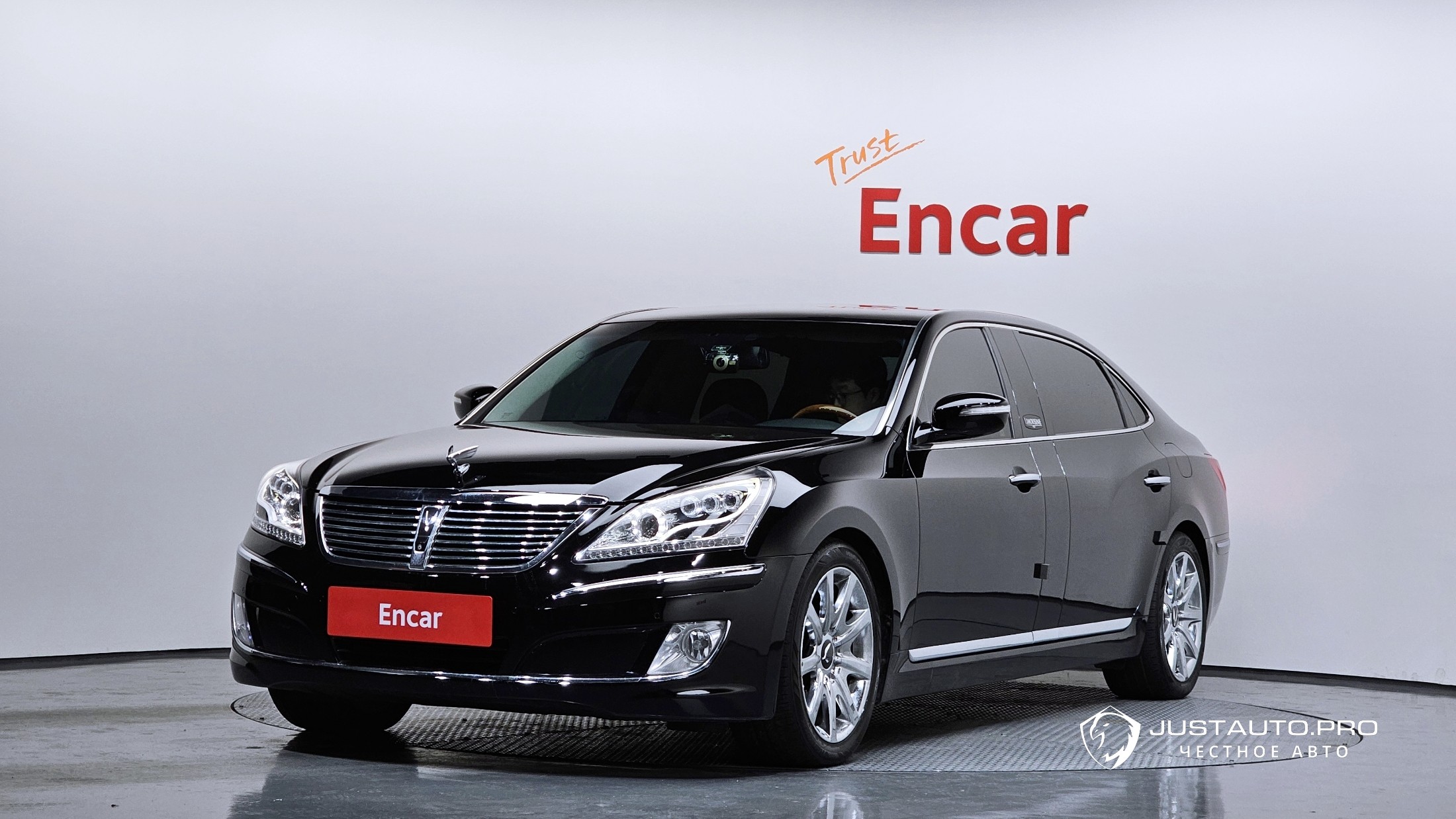 Автомобиль Hyundai Equus