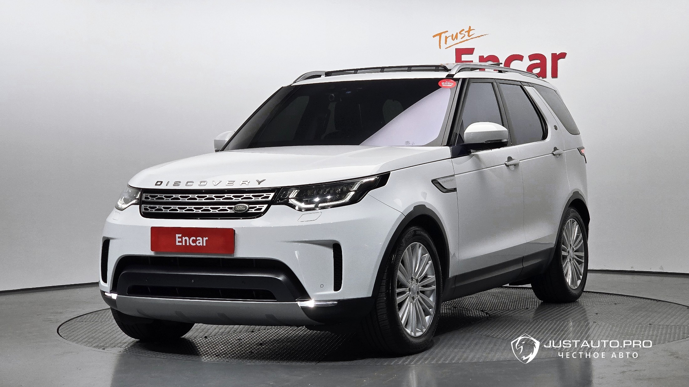 Автомобиль Land Rover Discovery