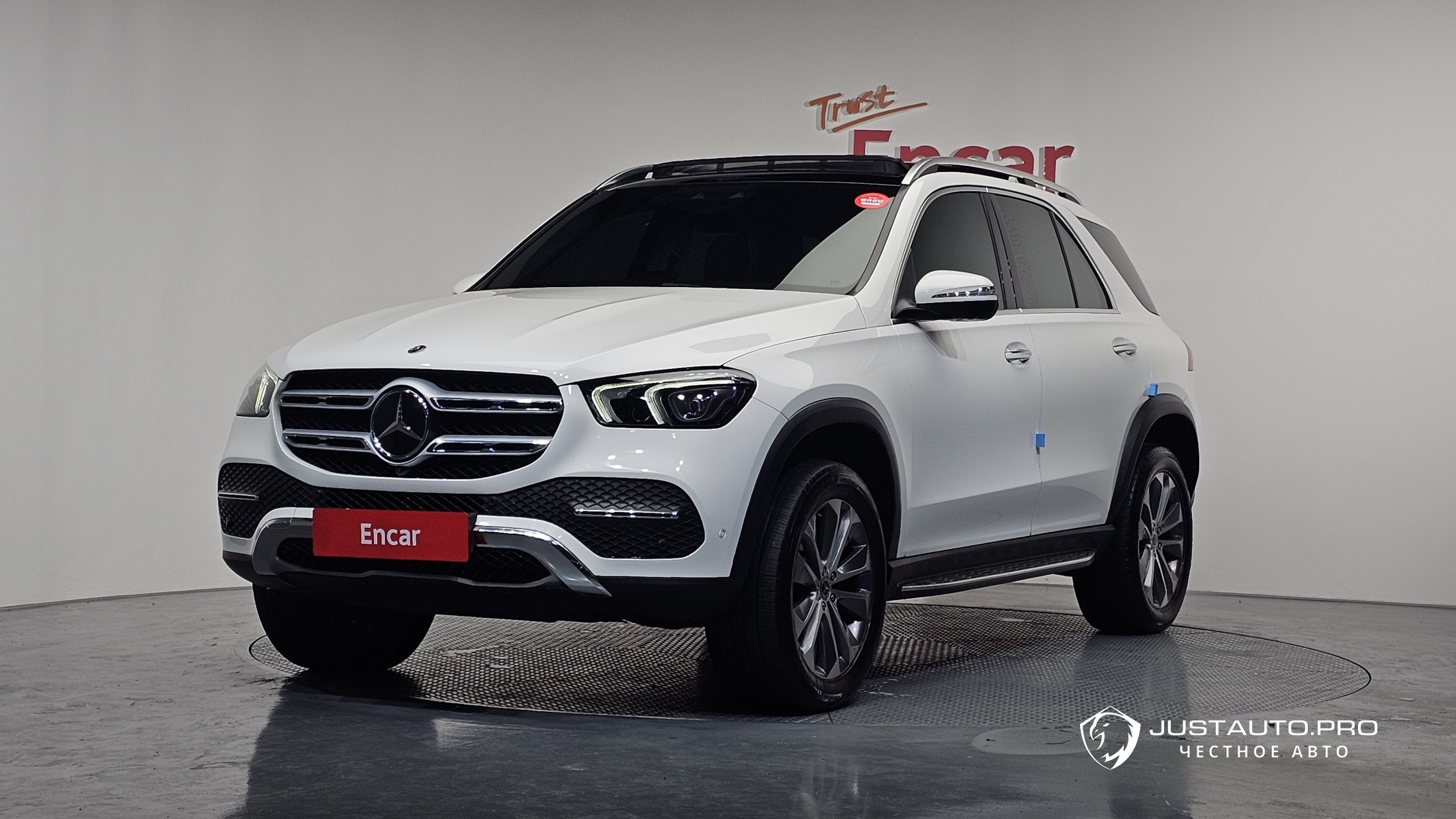 Автомобиль Mercedes-Benz GLE-Class