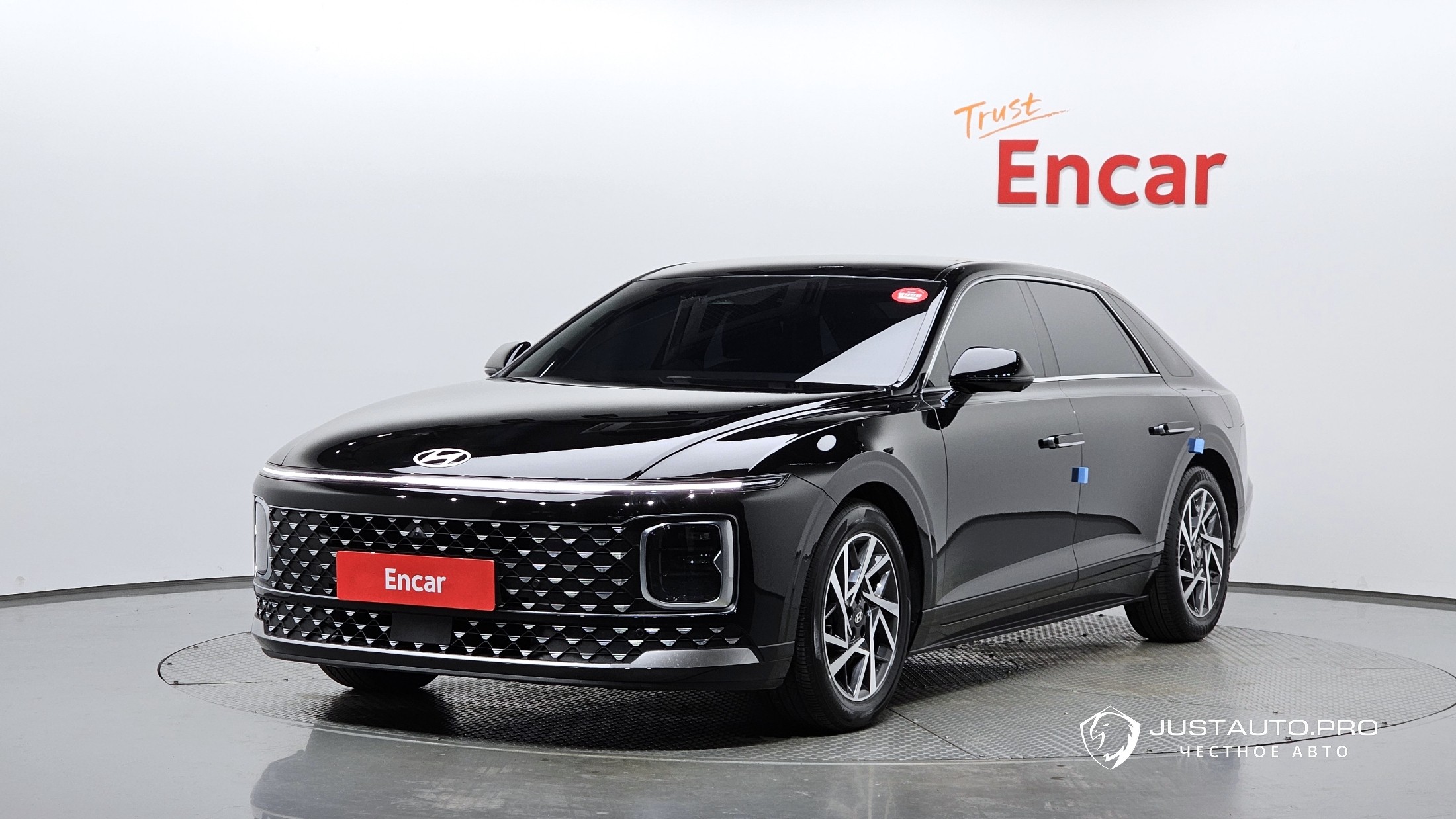 Автомобиль Hyundai Grandeur