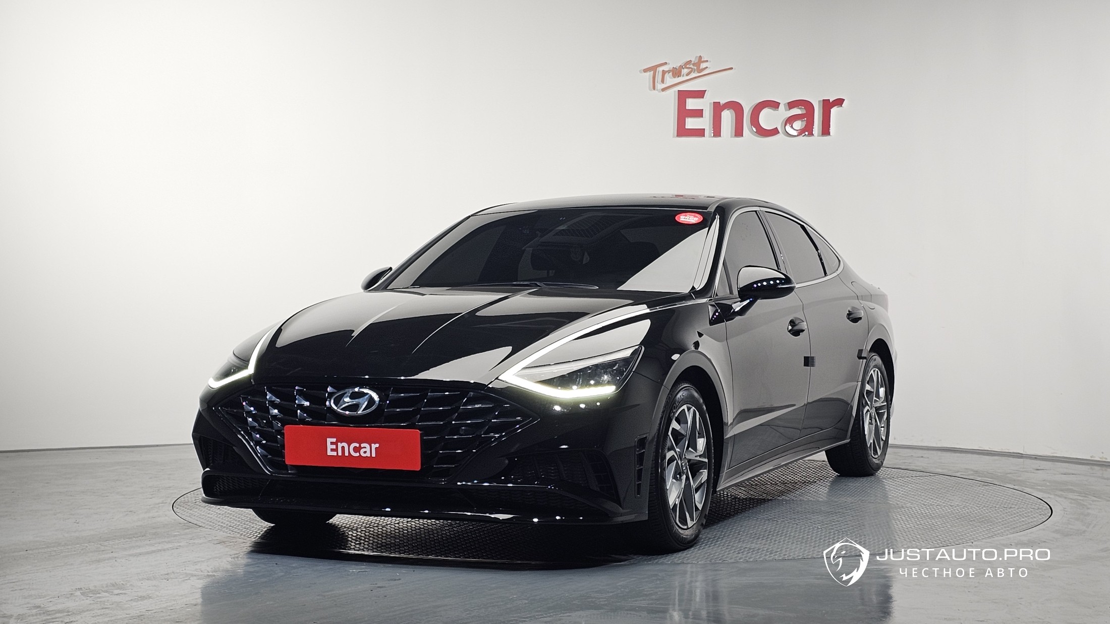 Автомобиль Hyundai Sonata