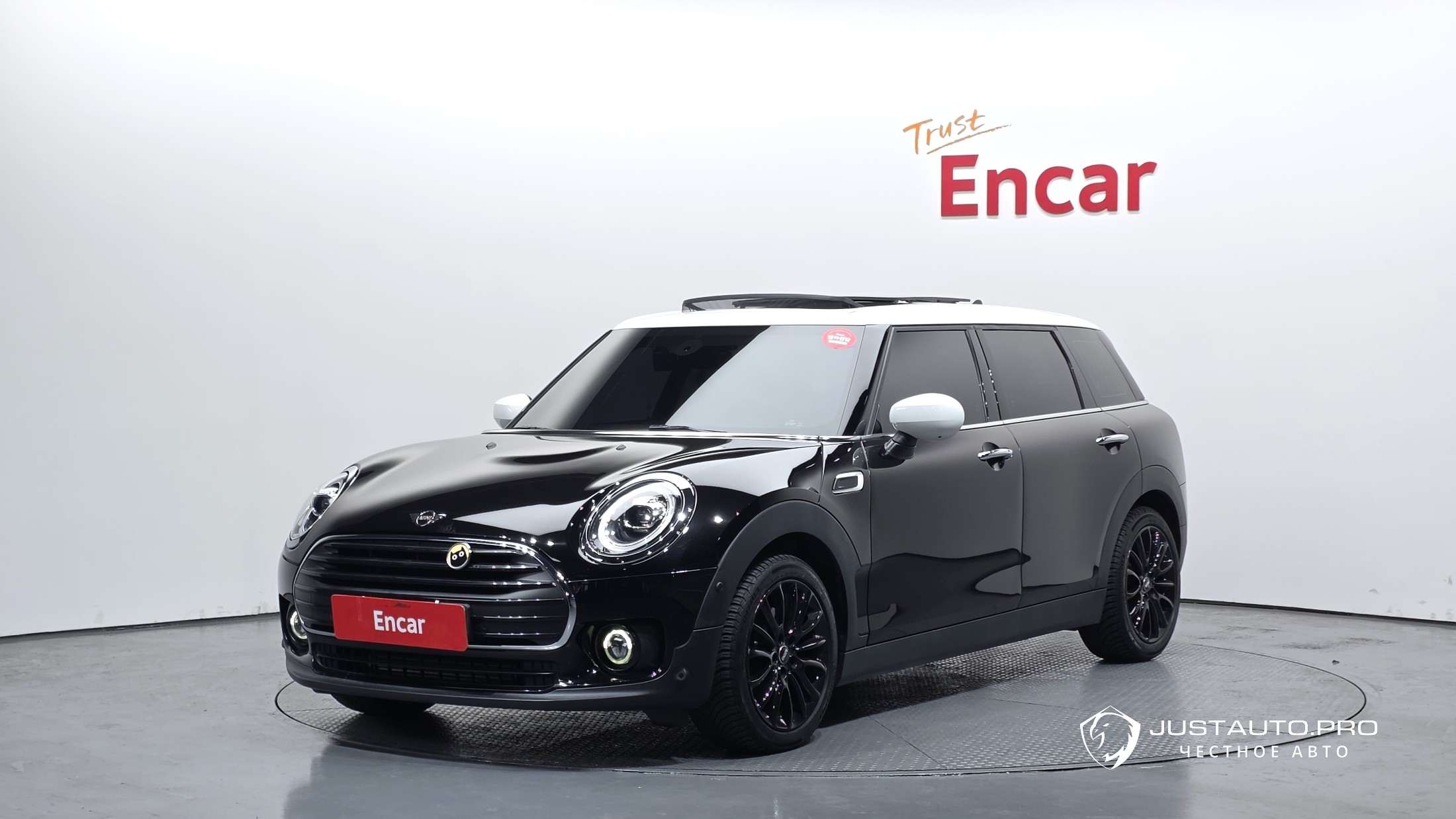 Автомобиль Mini Clubman