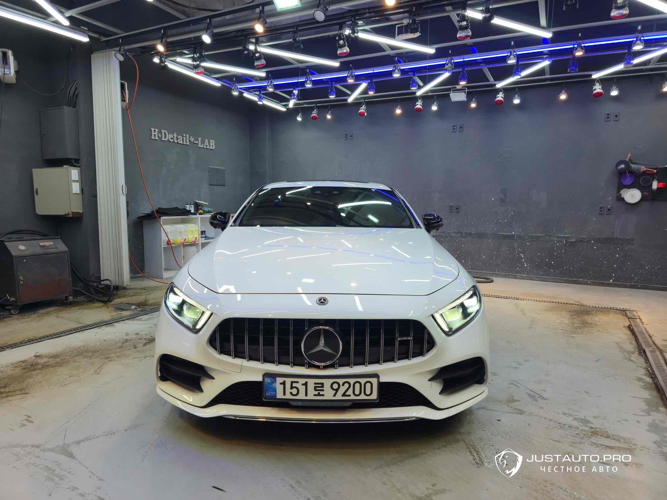 Автомобиль Mercedes-Benz CLS-Class