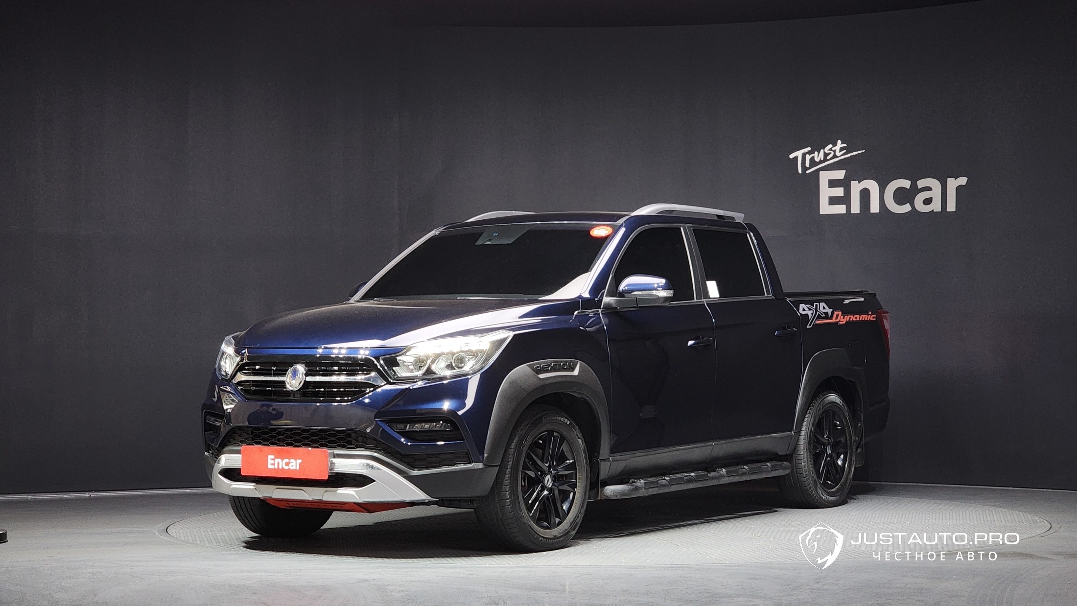 Автомобиль KG_Mobility_Ssangyong Rexton