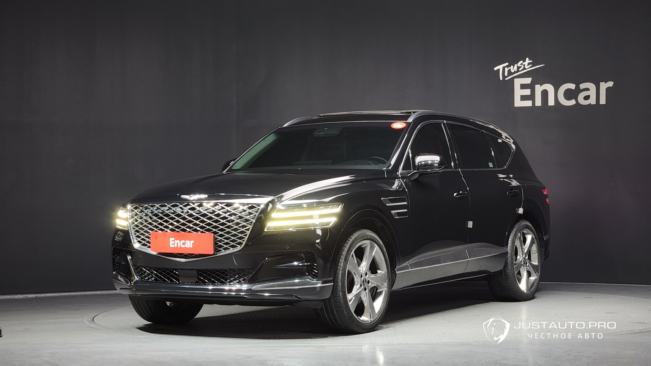 Автомобиль Genesis GV80