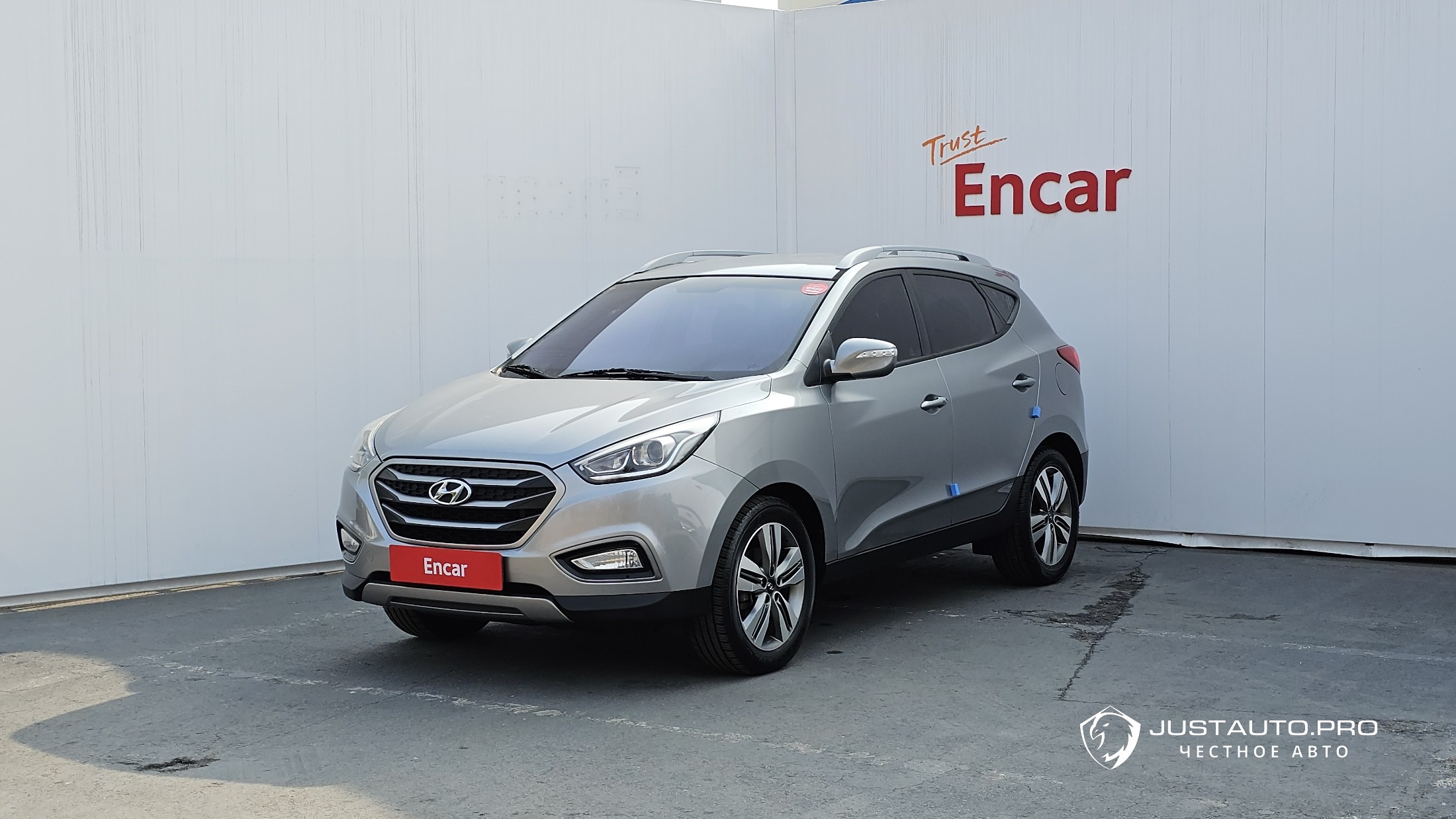 Автомобиль Hyundai Tucson
