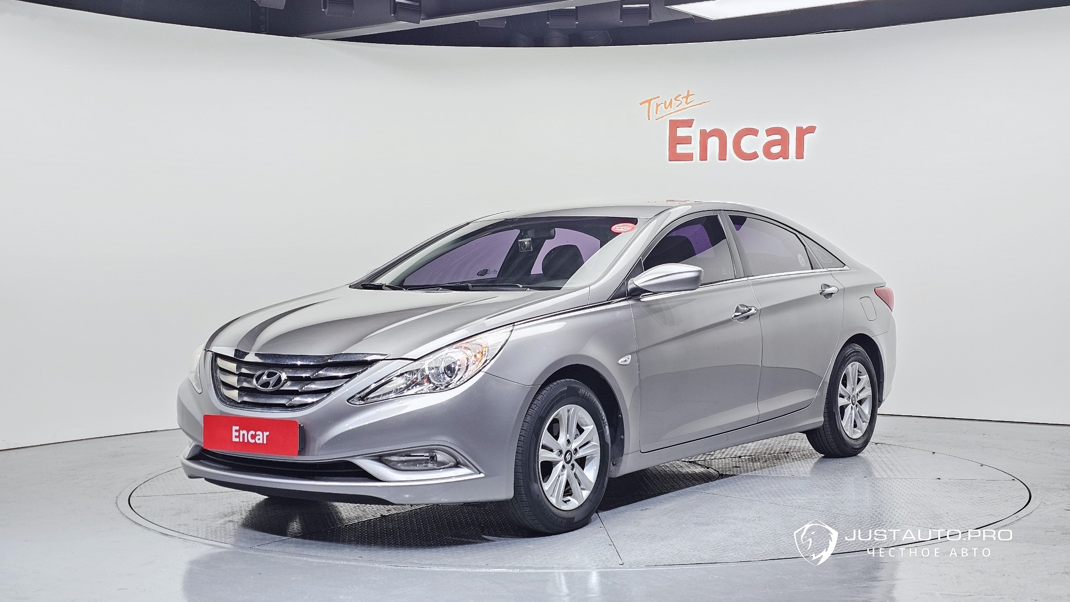 Автомобиль Hyundai Sonata