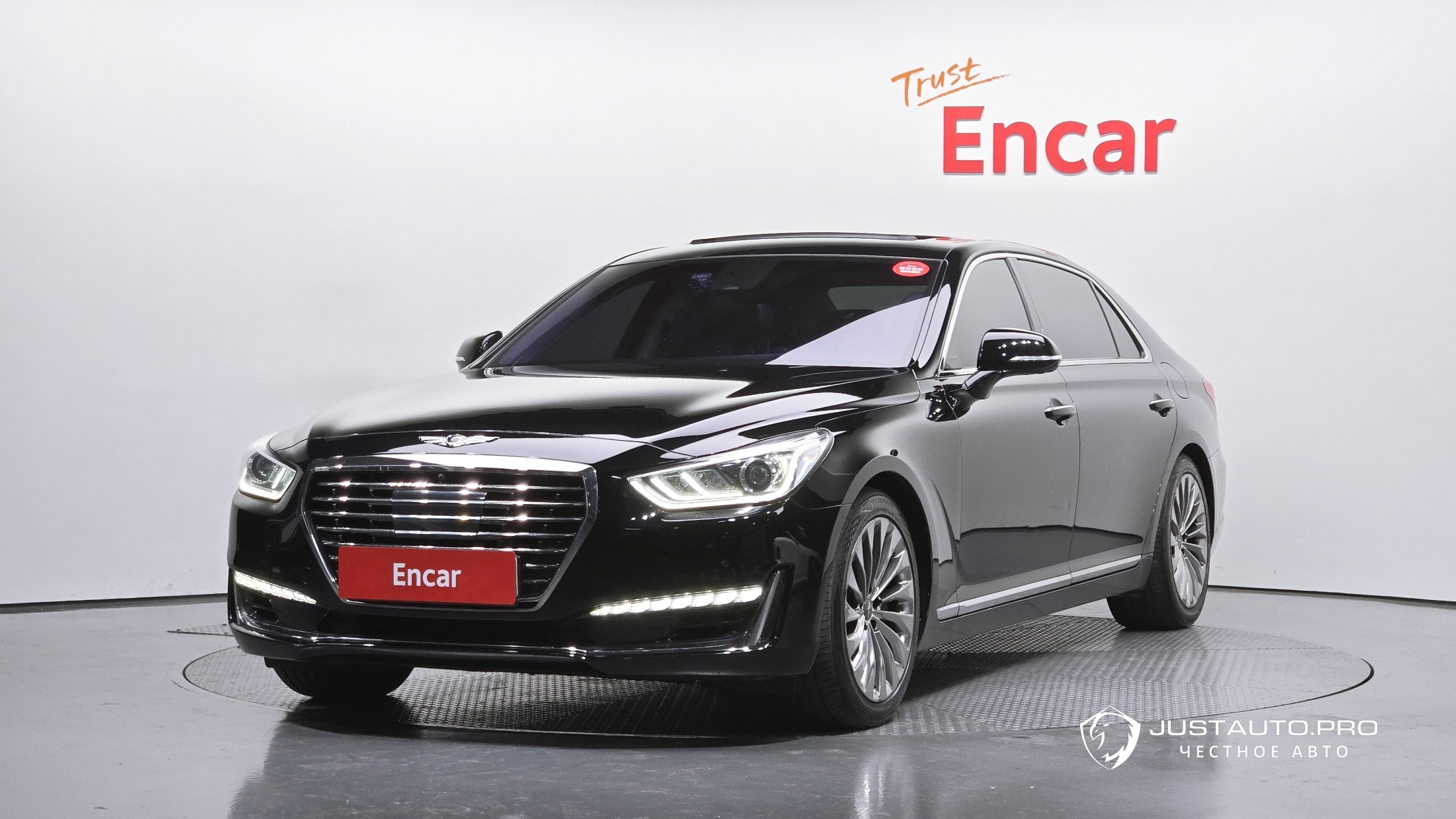 Автомобиль Genesis EQ900