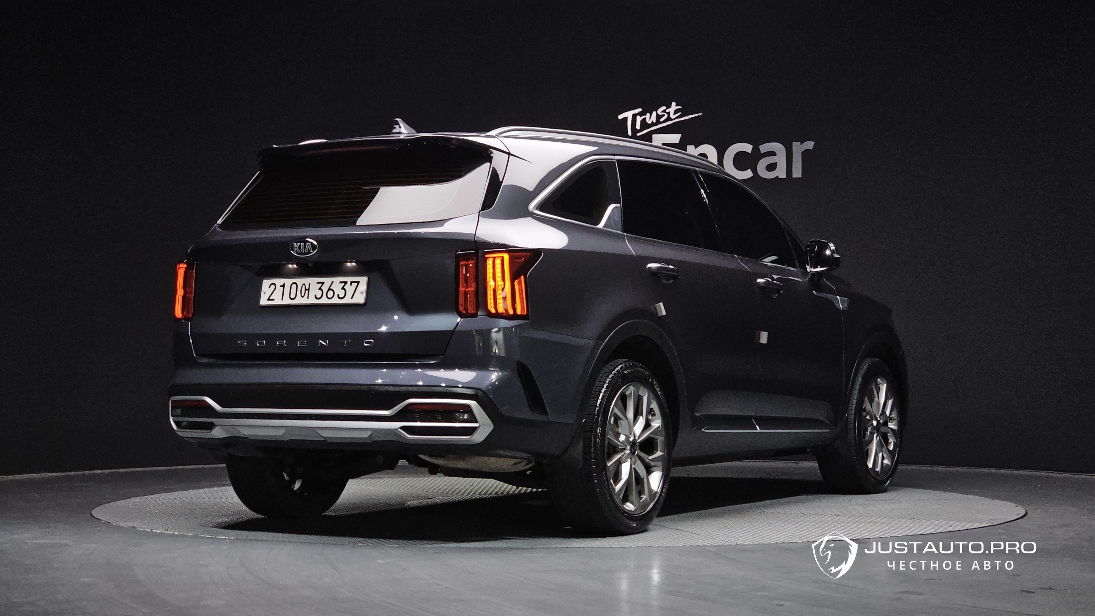 Автомобиль Kia Sorento