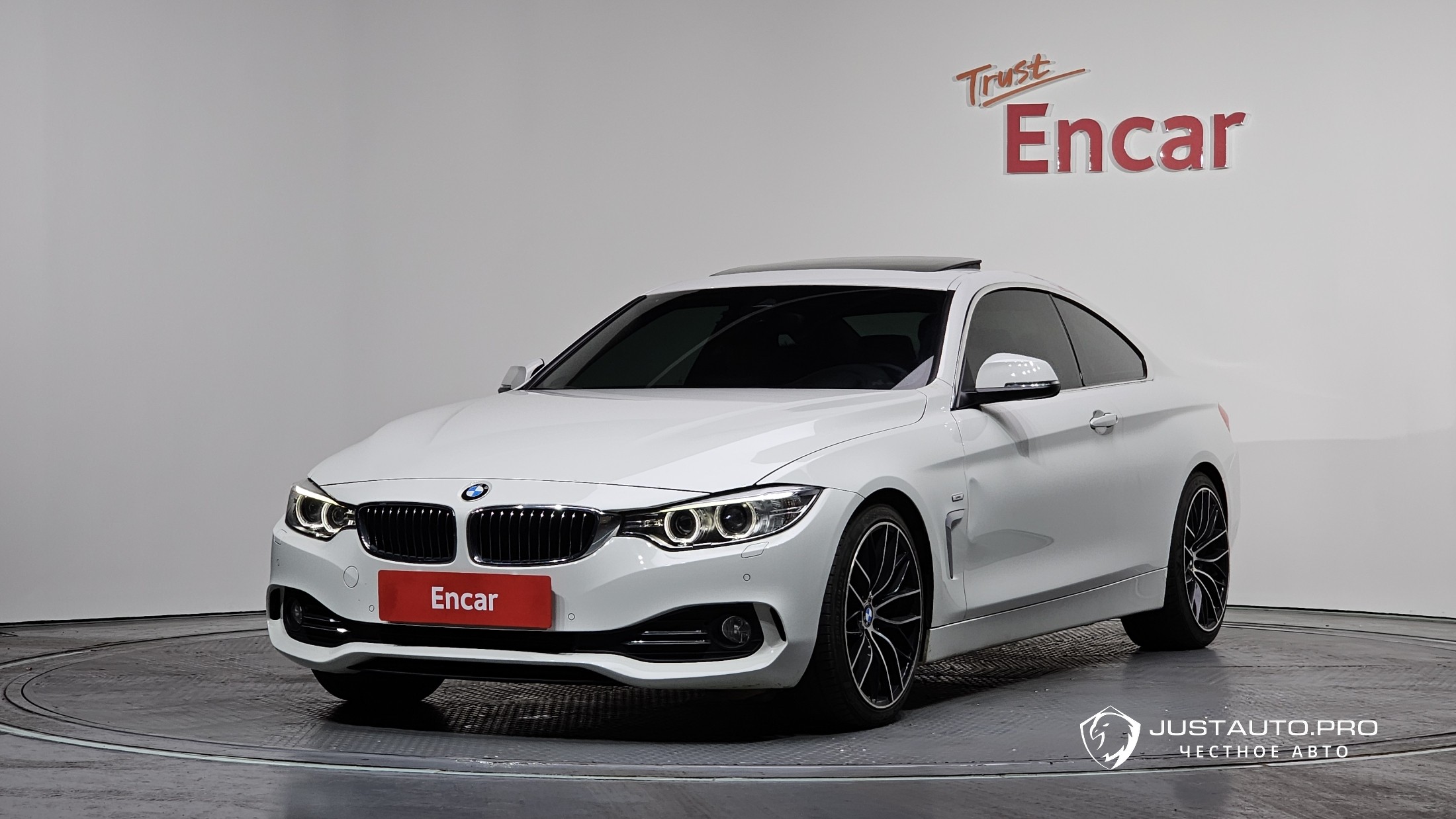 Автомобиль BMW 4-Series