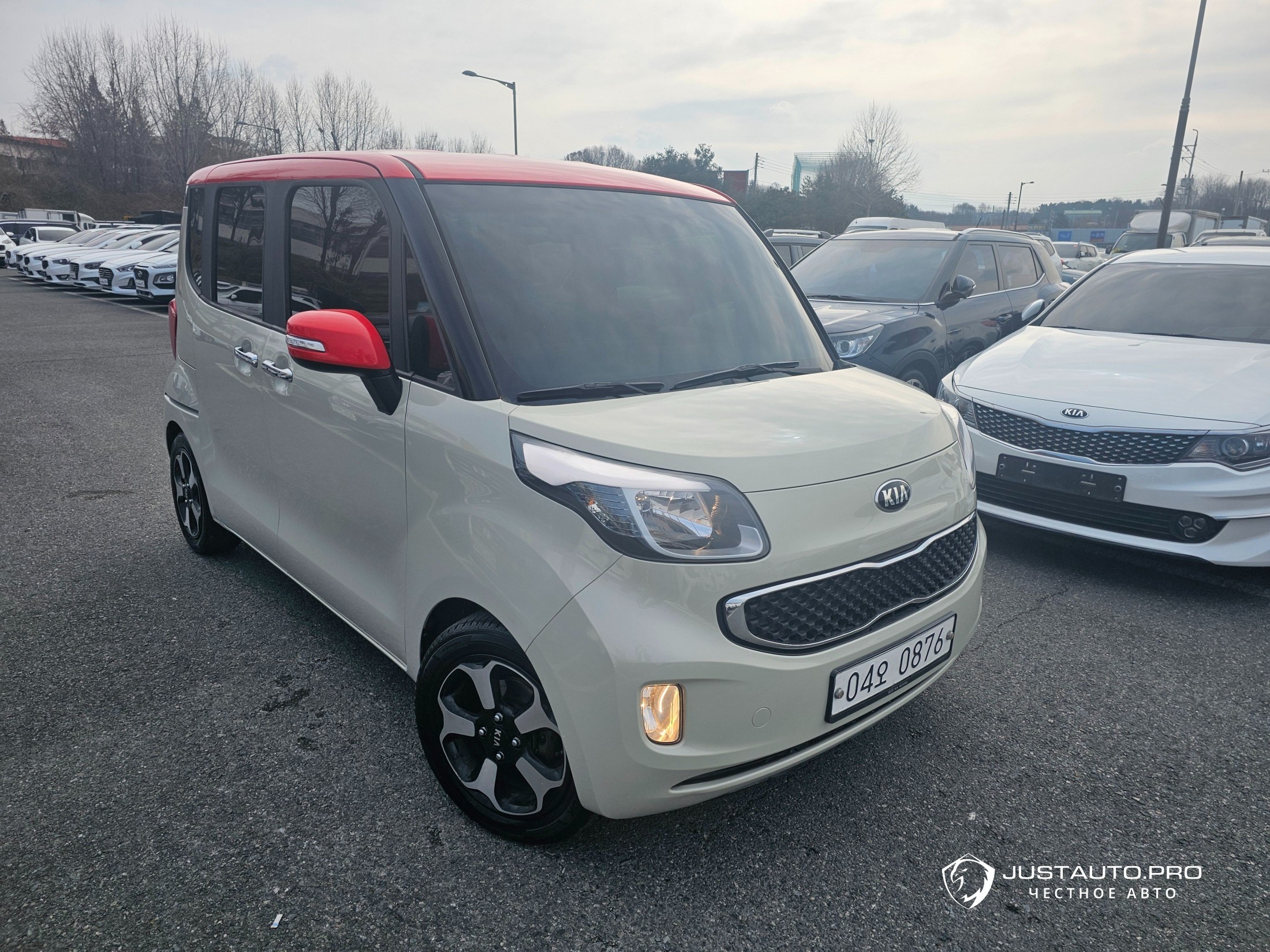 Автомобиль Kia RAY