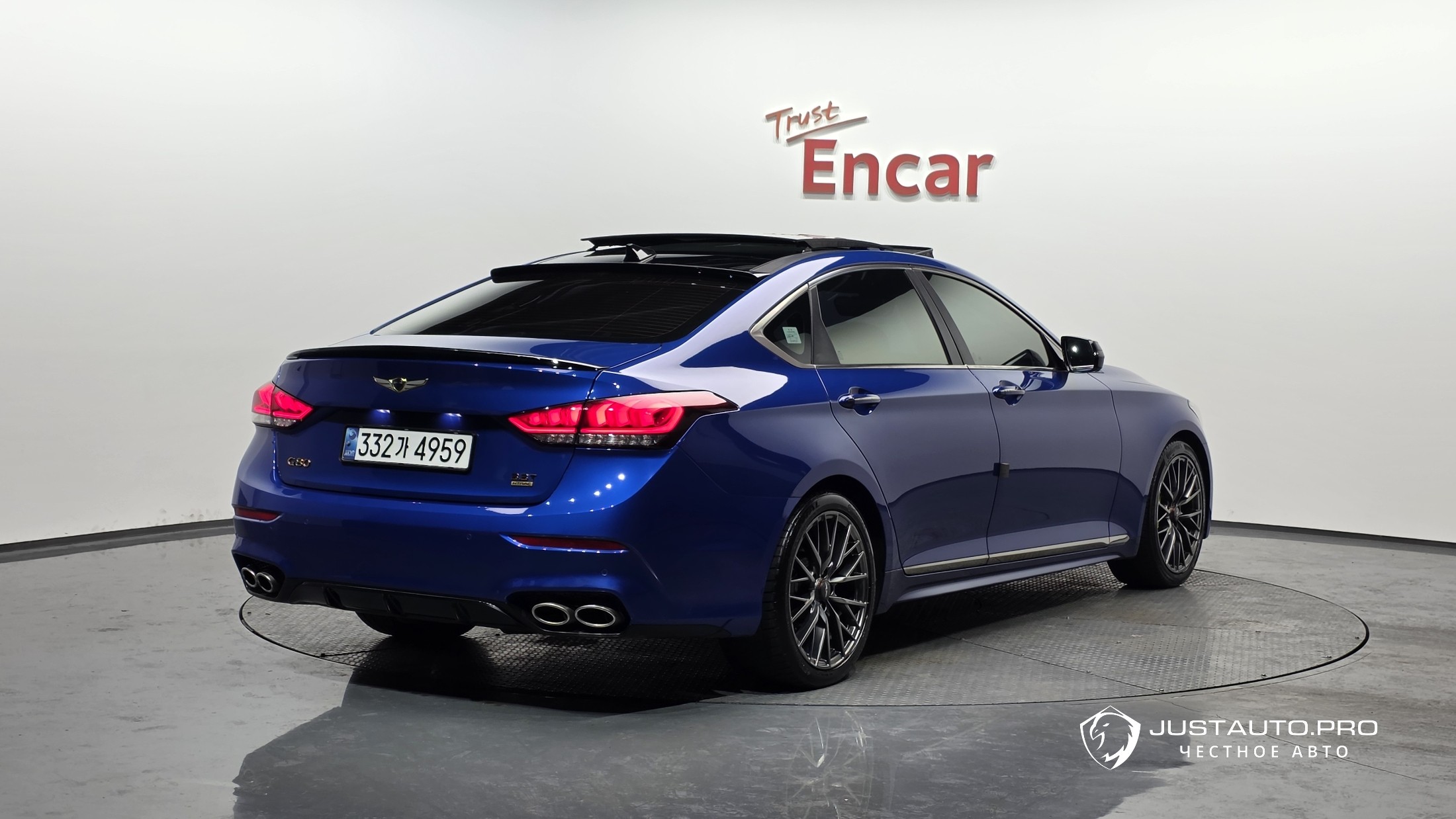 Автомобиль Genesis G80