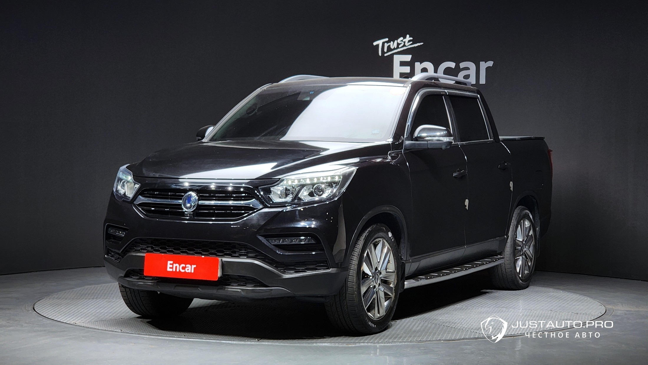 Автомобиль KG_Mobility_Ssangyong Rexton