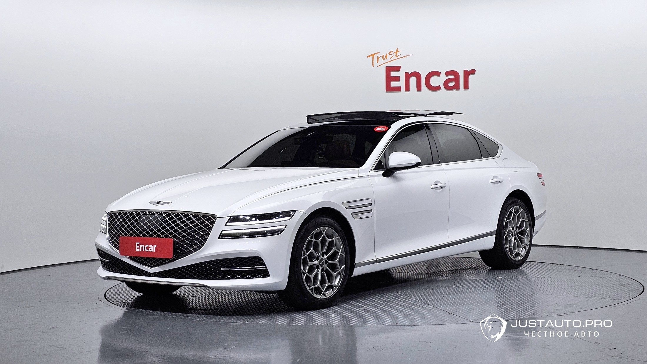 Автомобиль Genesis G80