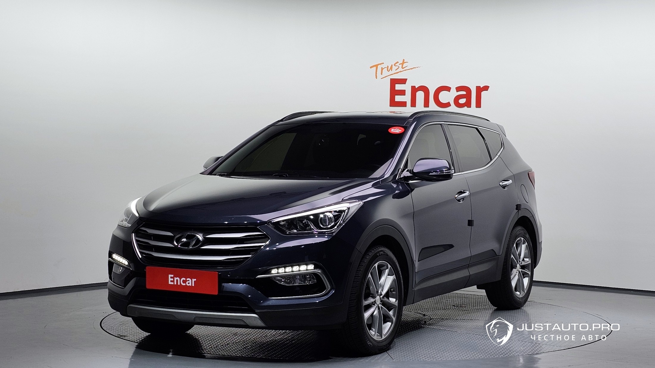 Автомобиль Hyundai Santafe