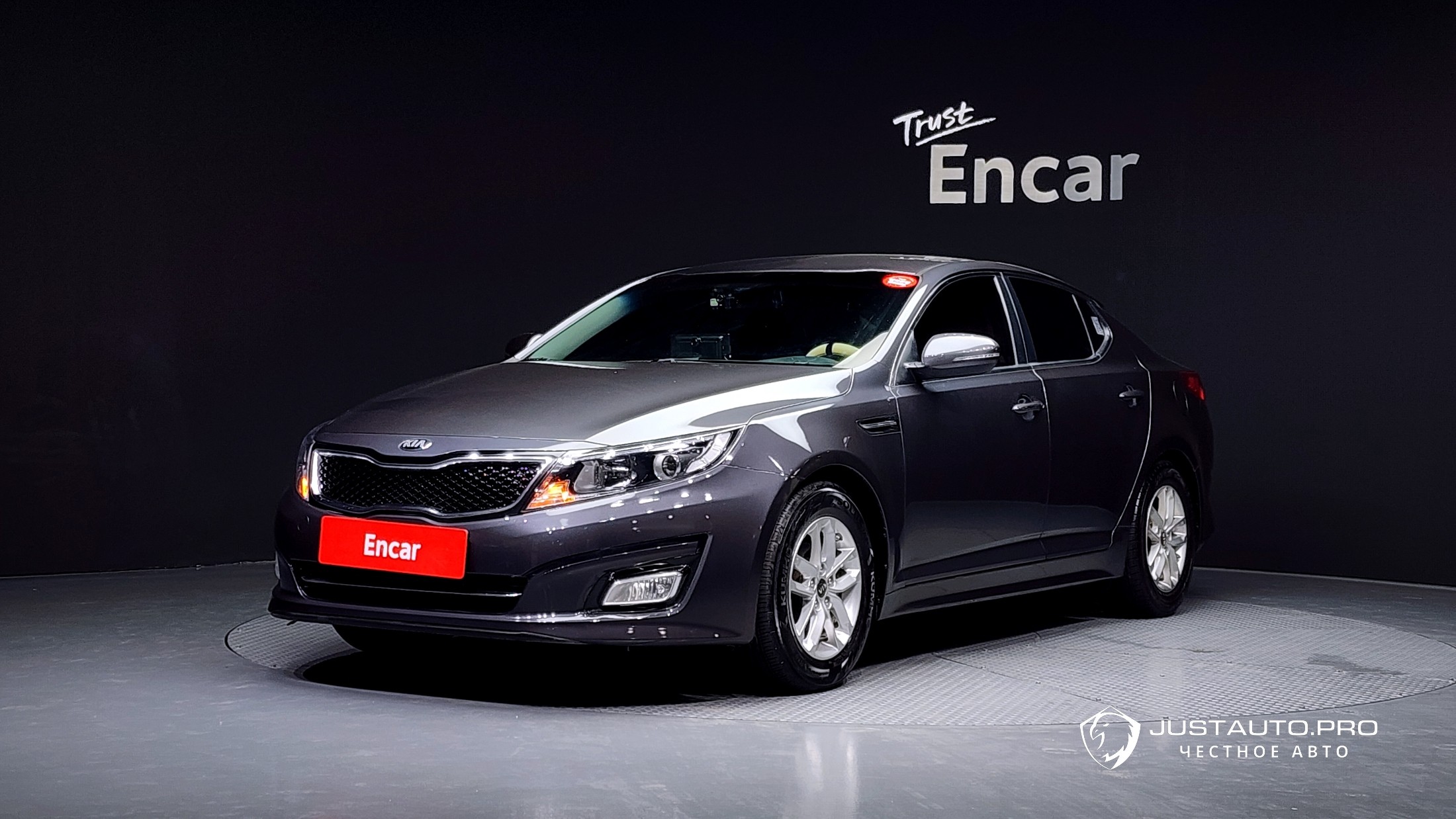 Автомобиль Kia K5