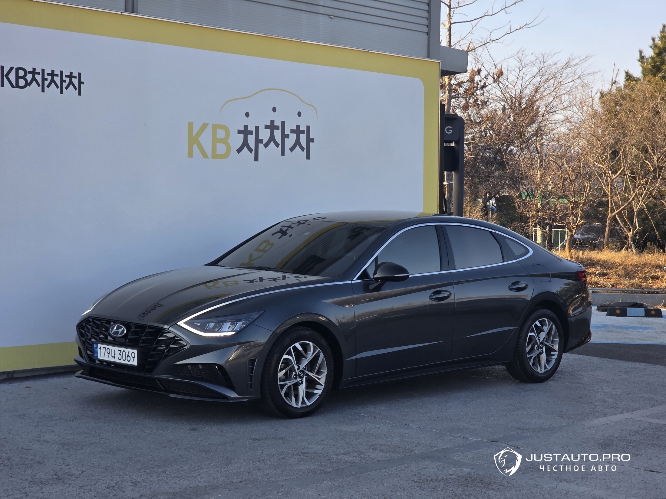 Автомобиль Hyundai Sonata