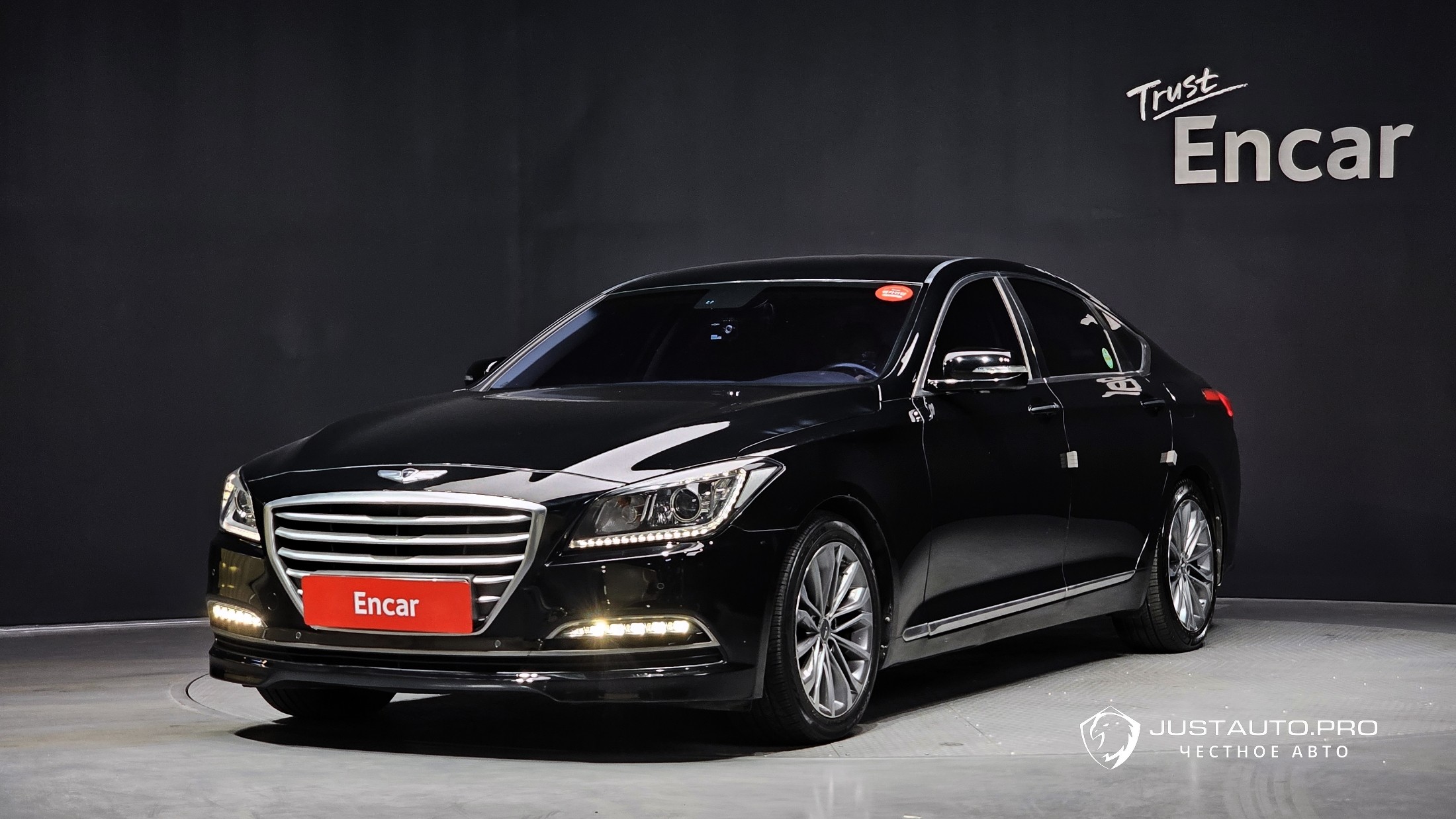 Автомобиль Hyundai Genesis