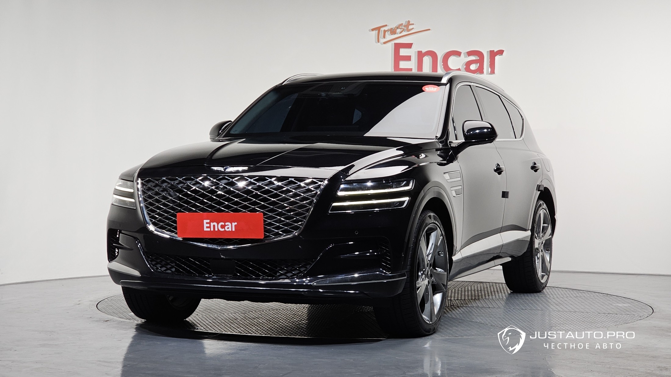 Автомобиль Genesis GV80