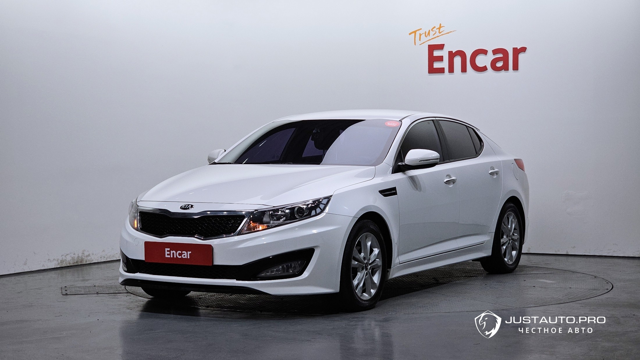 Автомобиль Kia K5