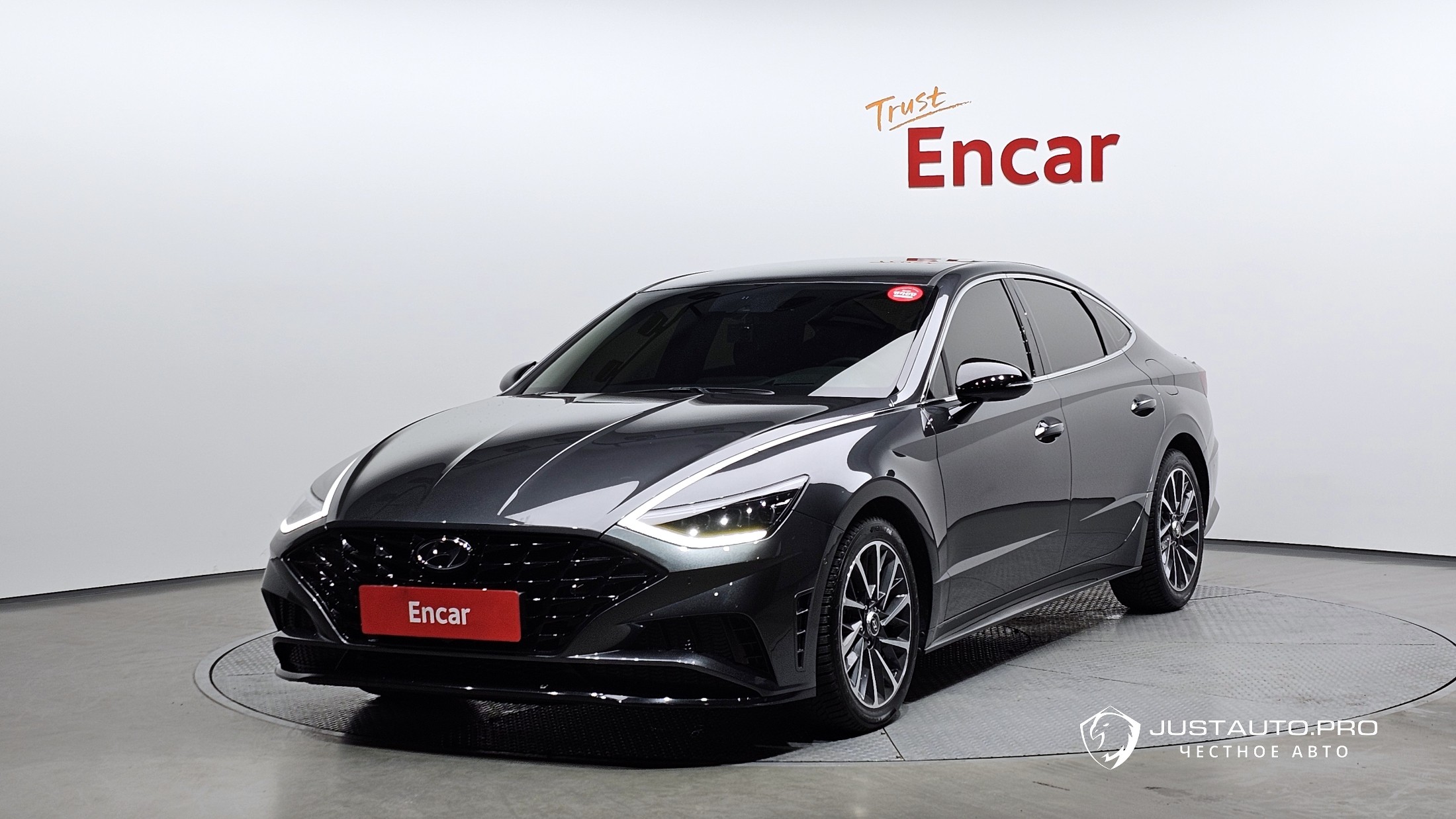 Автомобиль Hyundai Sonata