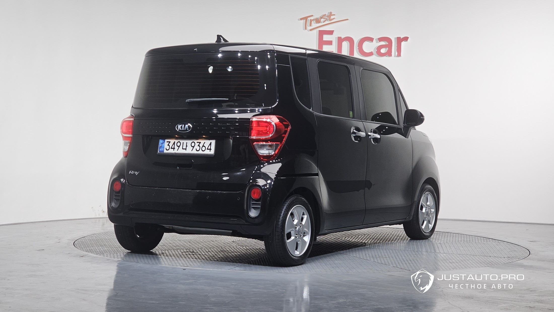 Автомобиль Kia RAY