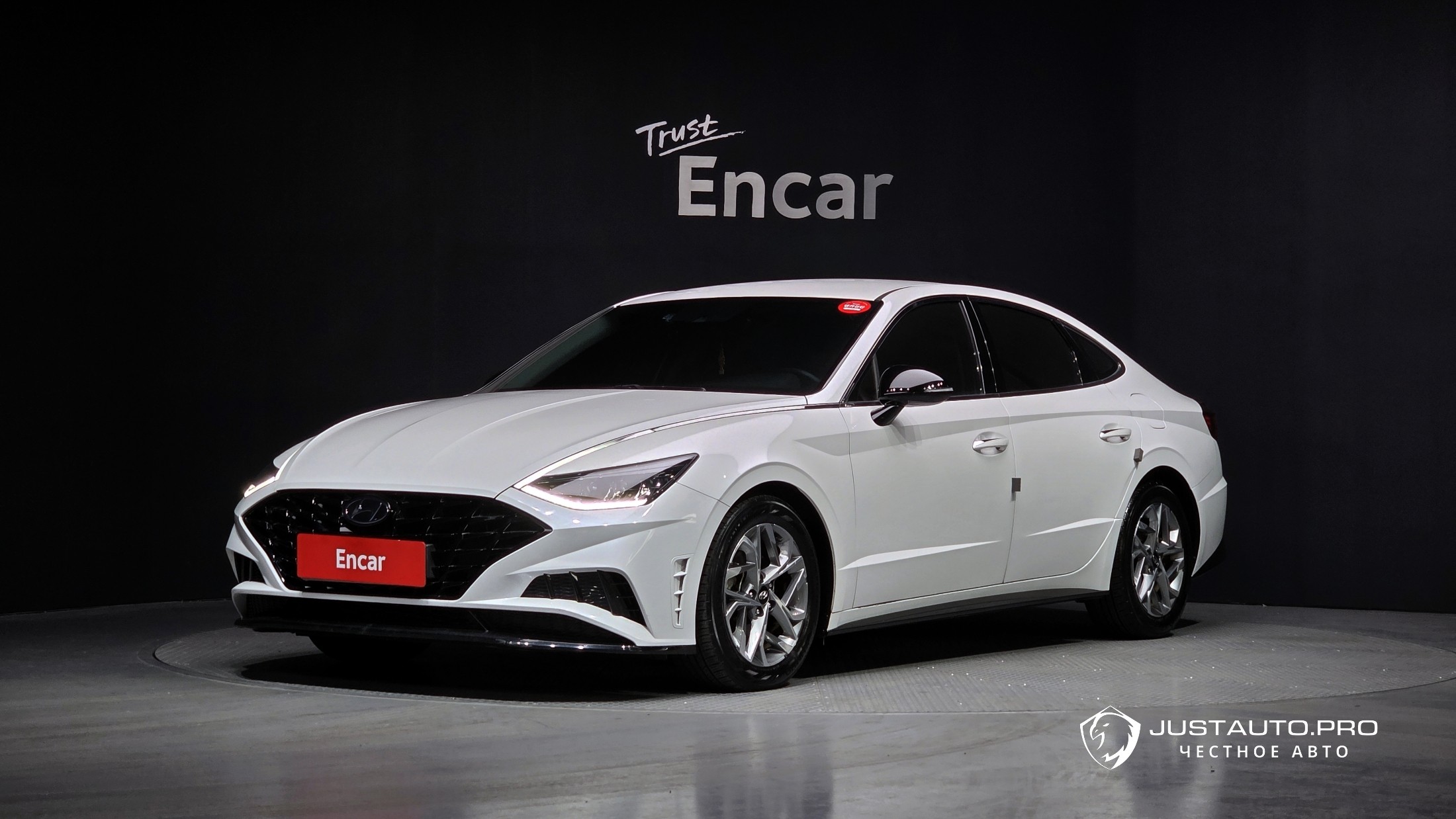 Автомобиль Hyundai Sonata