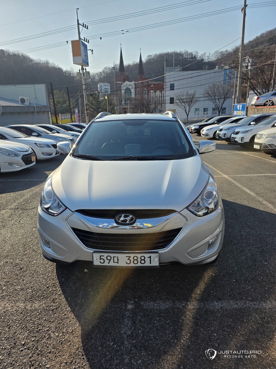 Автомобиль Hyundai Tucson