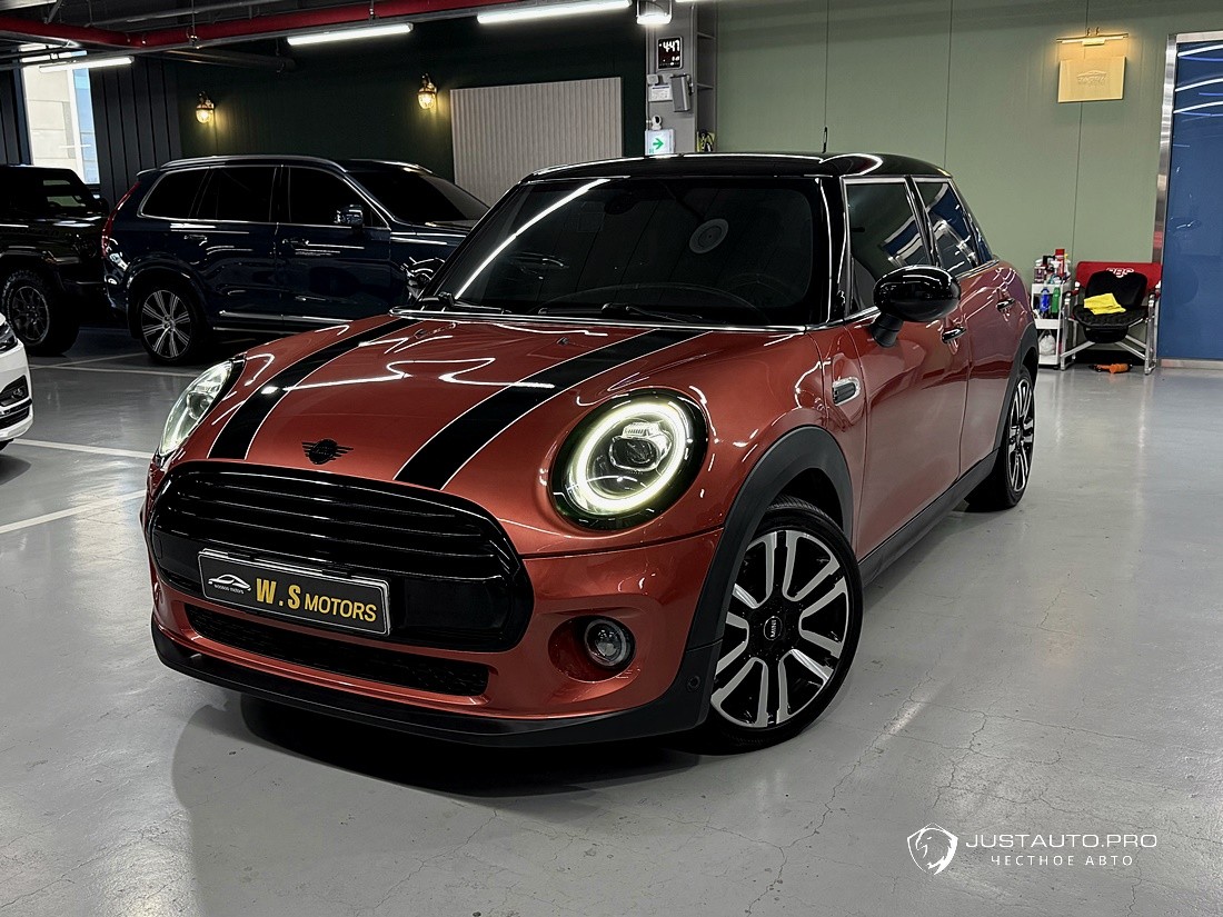 Автомобиль Mini Cooper