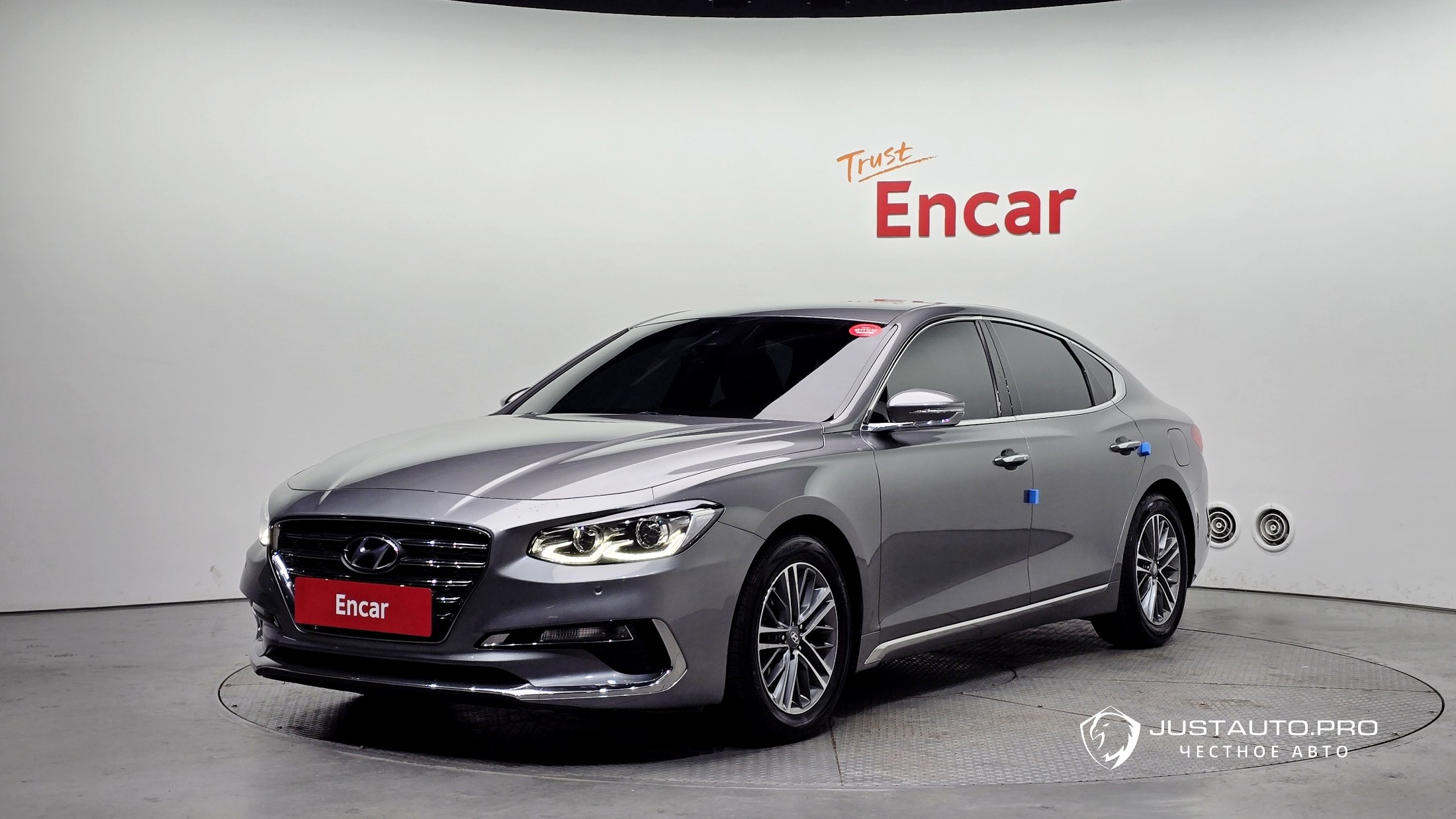 Автомобиль Hyundai Grandeur