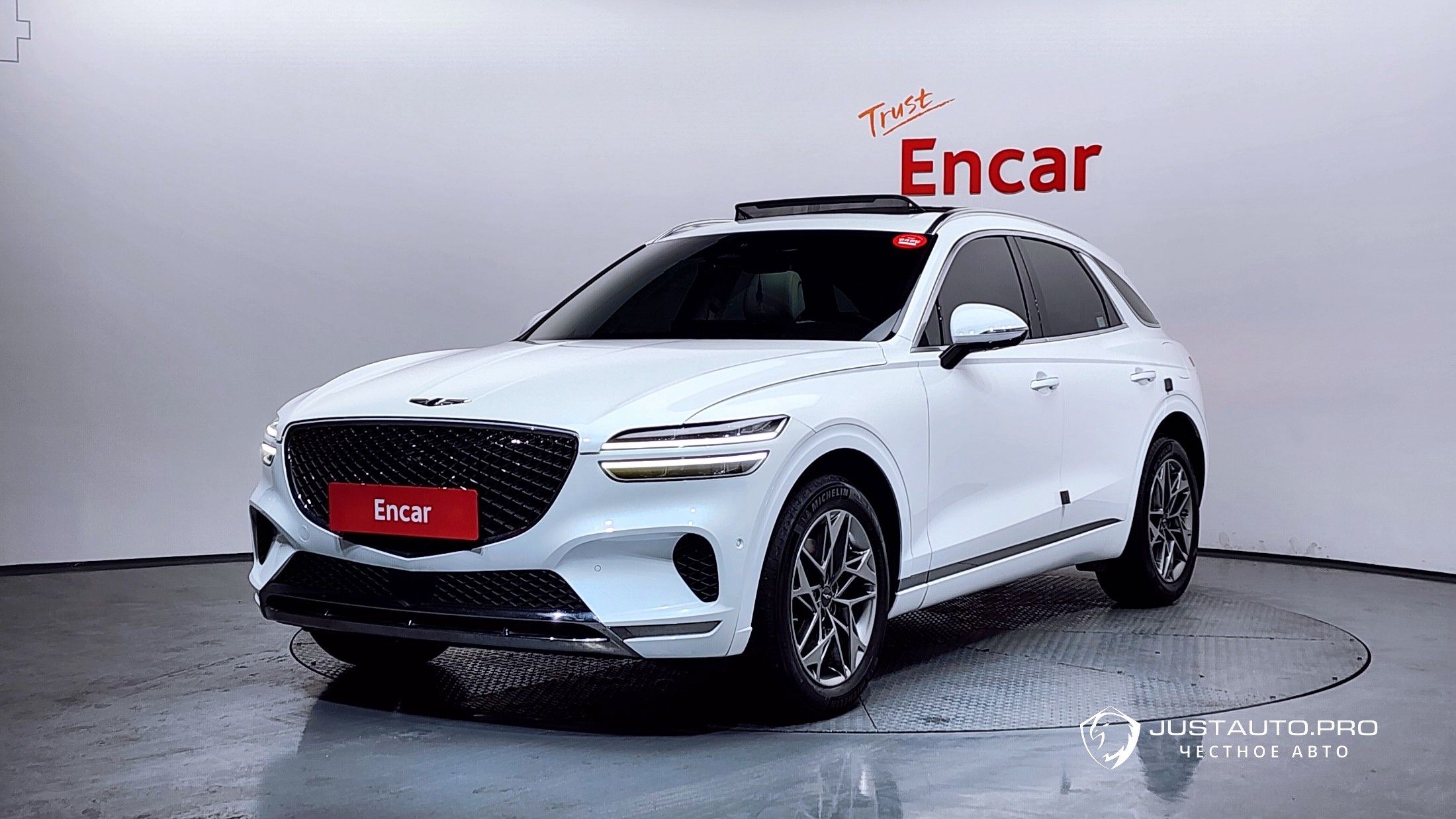 Автомобиль Genesis GV70