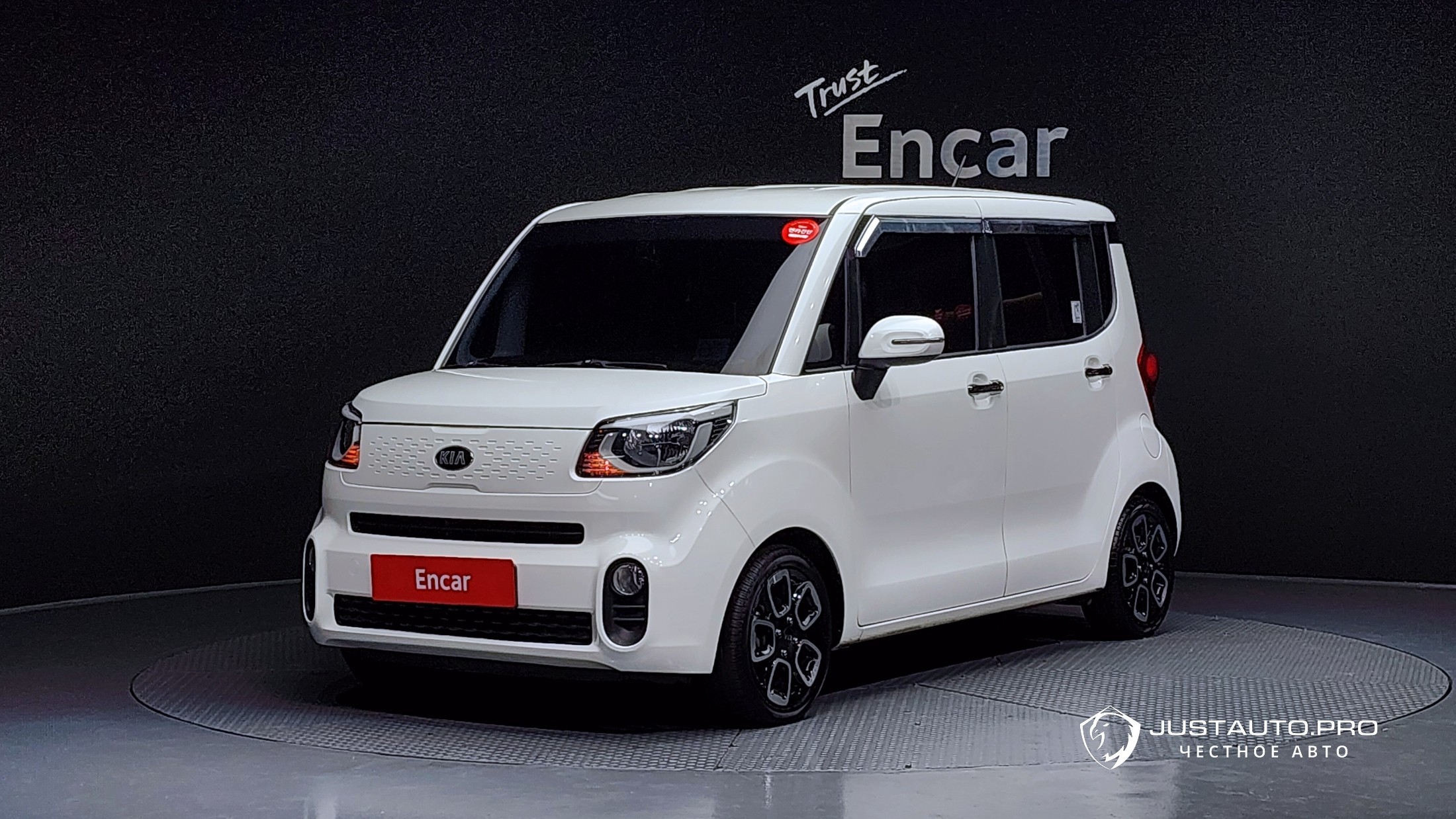 Автомобиль Kia RAY