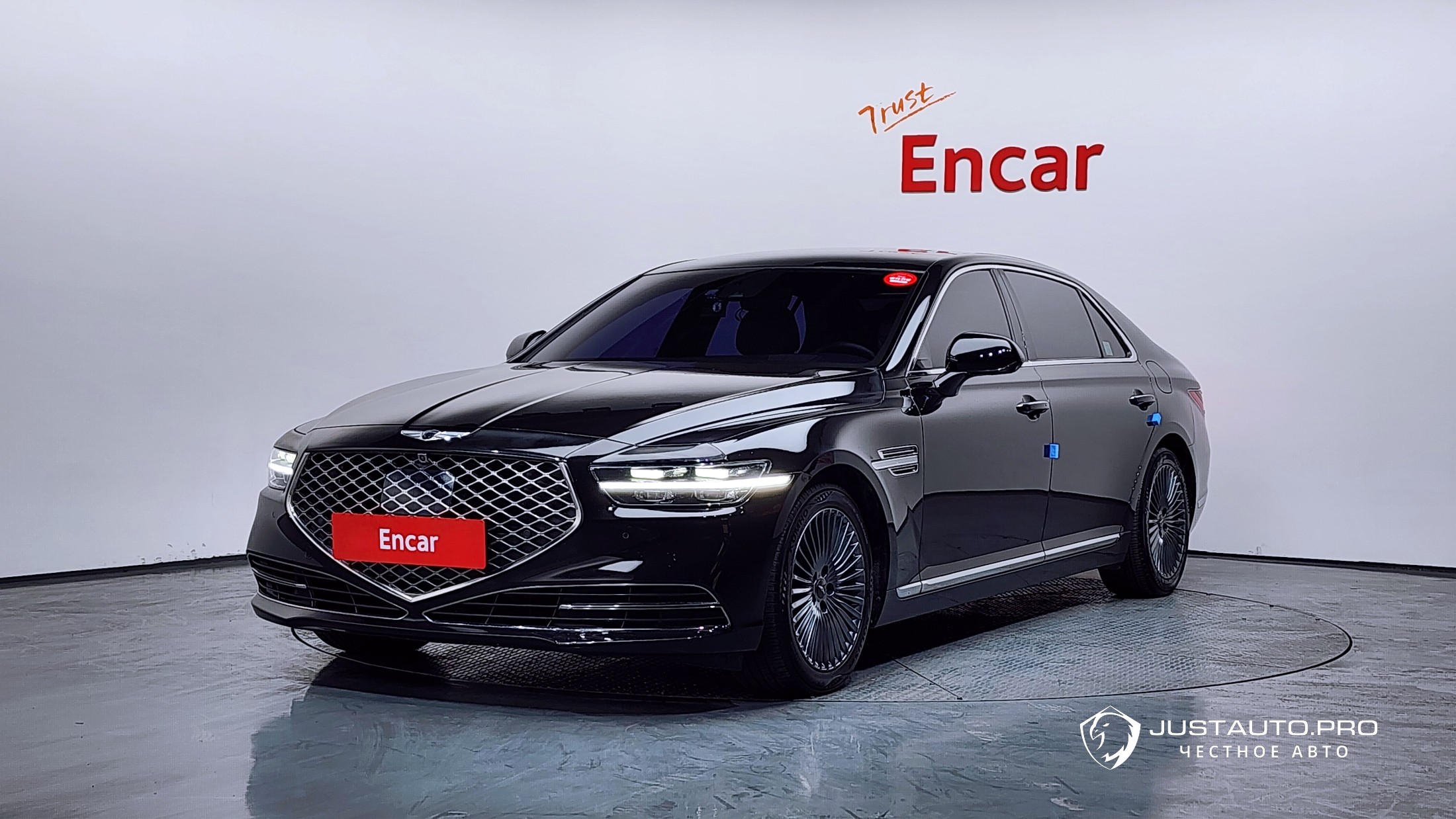 Автомобиль Genesis G90