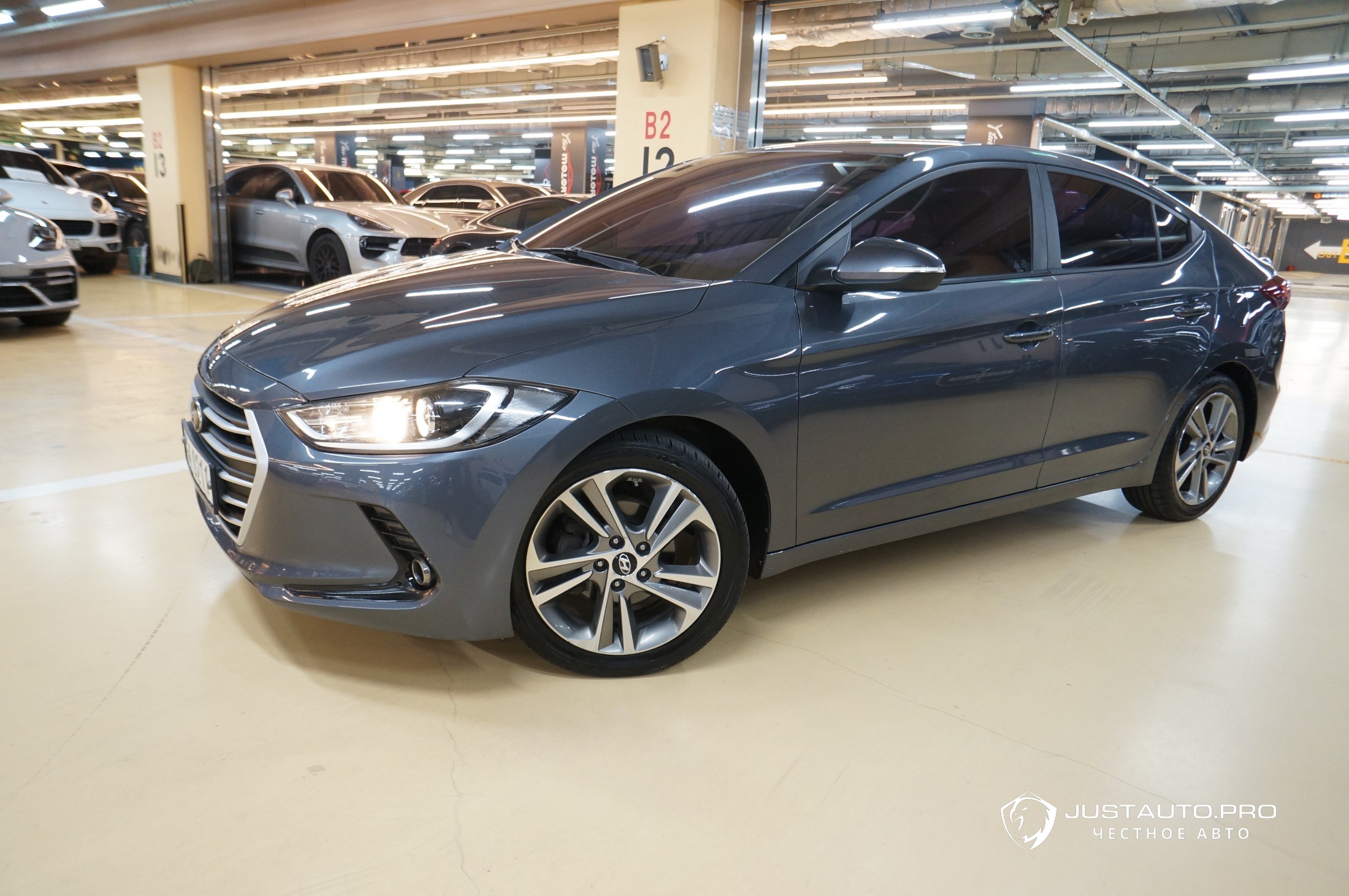 Автомобиль Hyundai AVANTE