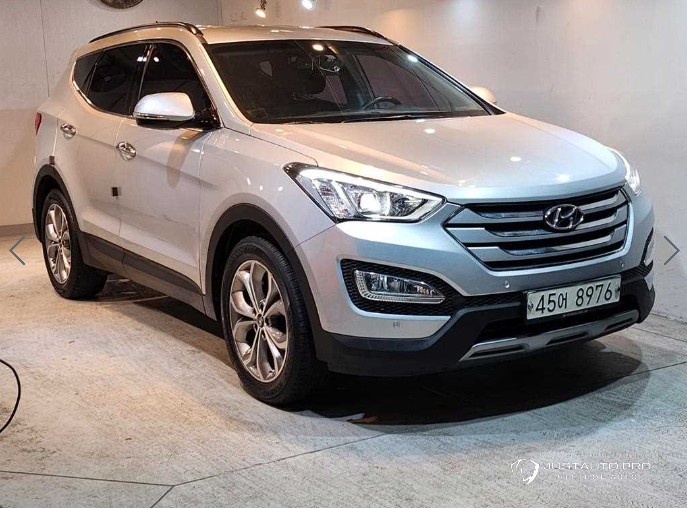 Автомобиль Hyundai Santafe