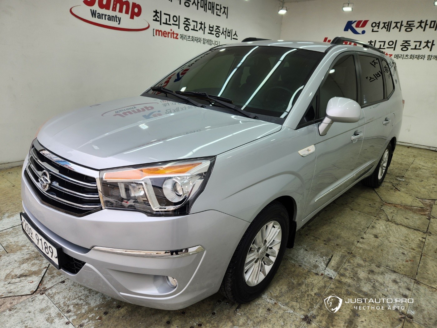 Автомобиль KG_Mobility_Ssangyong KORANDO