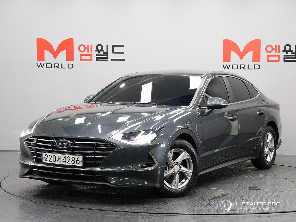 Автомобиль Hyundai Sonata