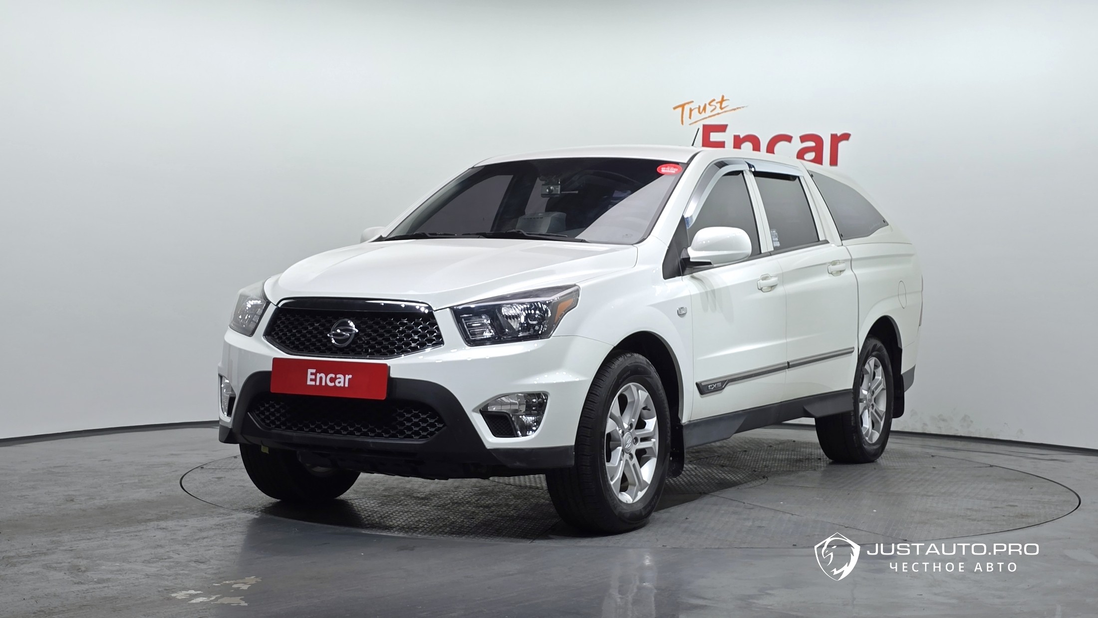 Автомобиль KG_Mobility_Ssangyong KORANDO