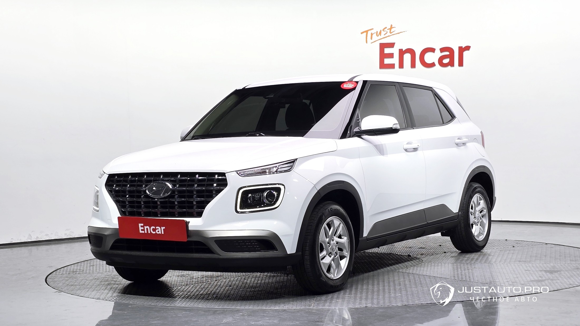 Автомобиль Hyundai Venue