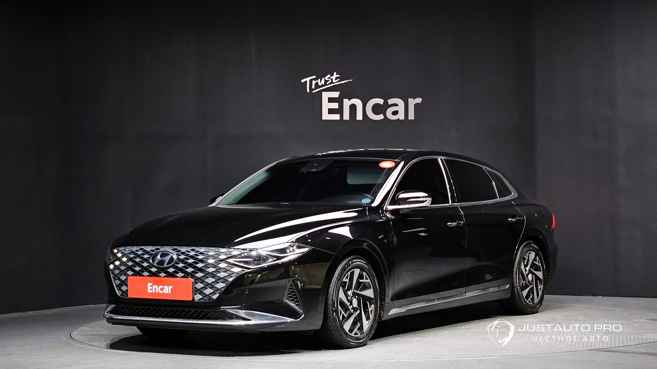 Автомобиль Hyundai Grandeur