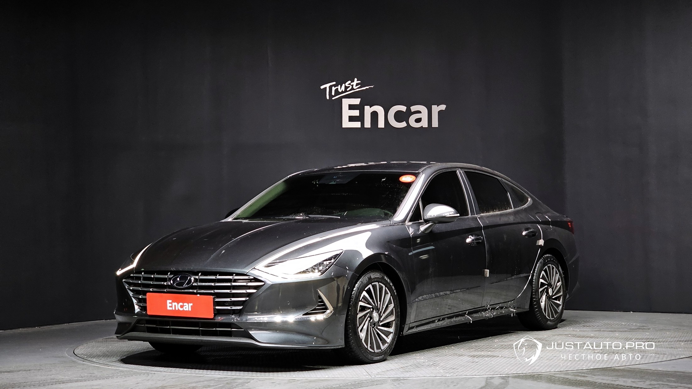 Автомобиль Hyundai Sonata