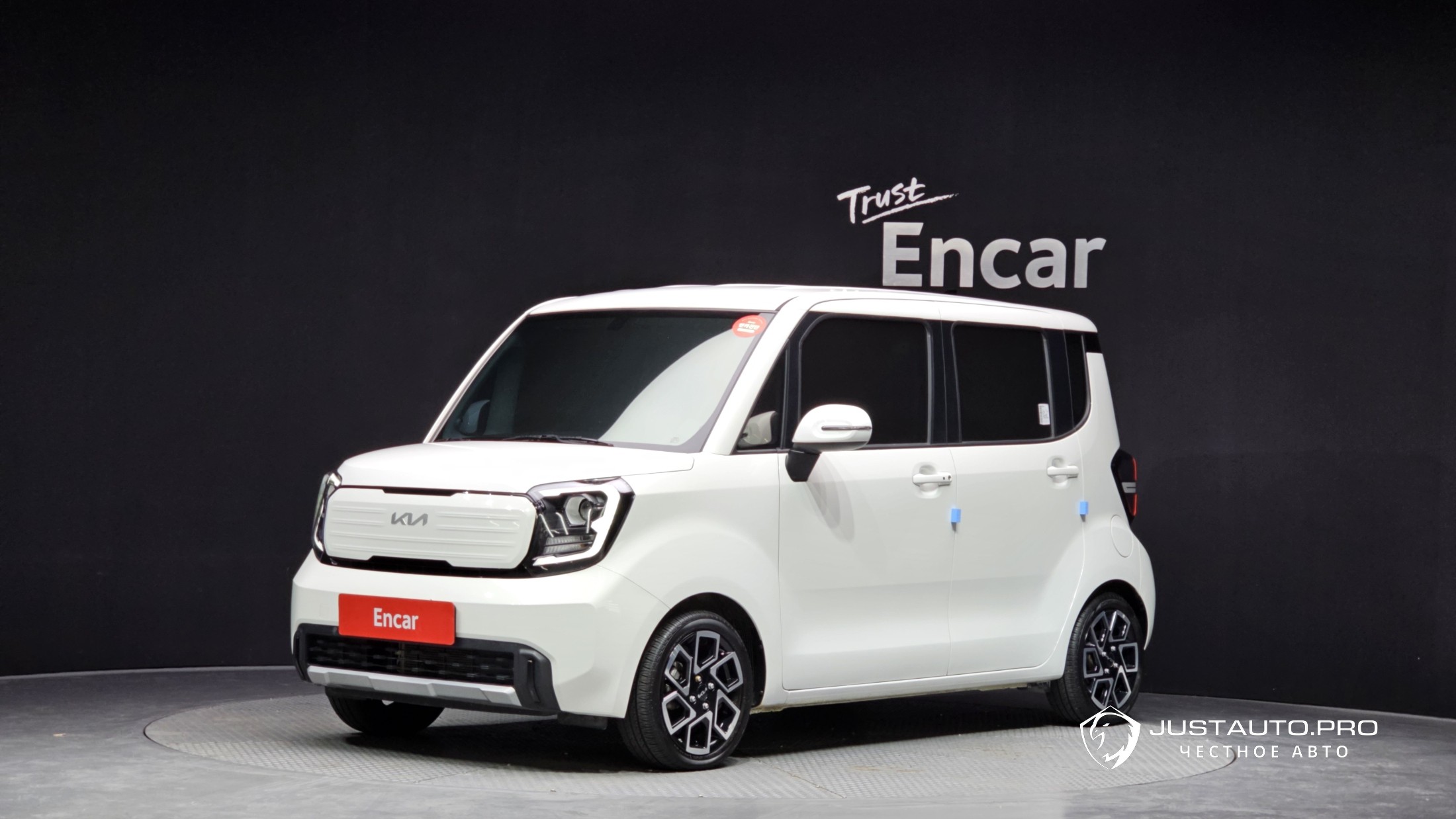 Автомобиль Kia RAY