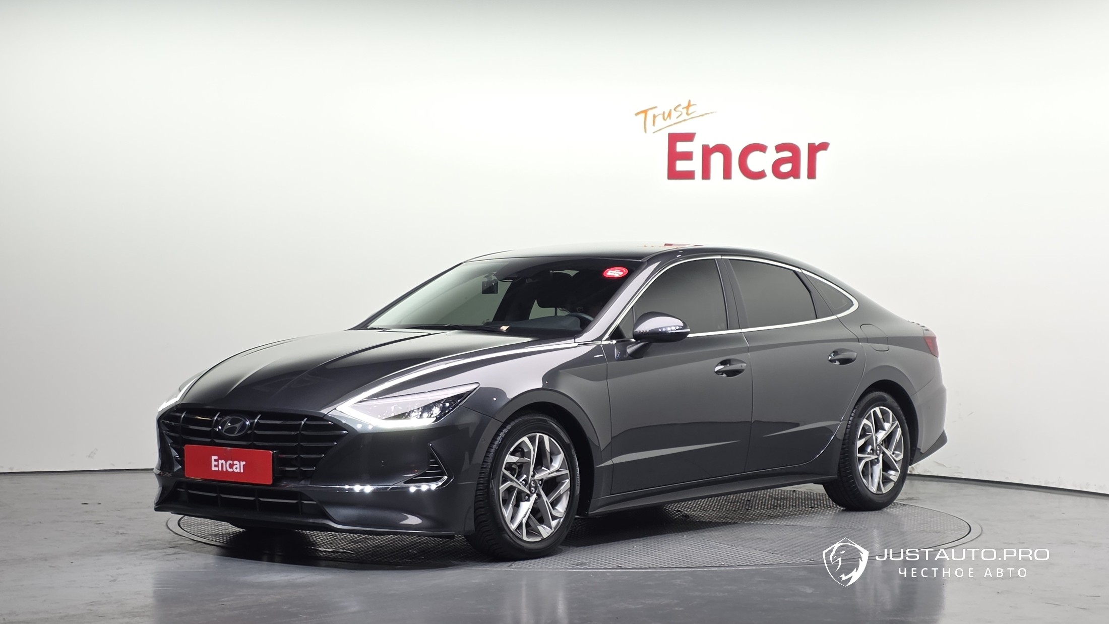 Автомобиль Hyundai Sonata