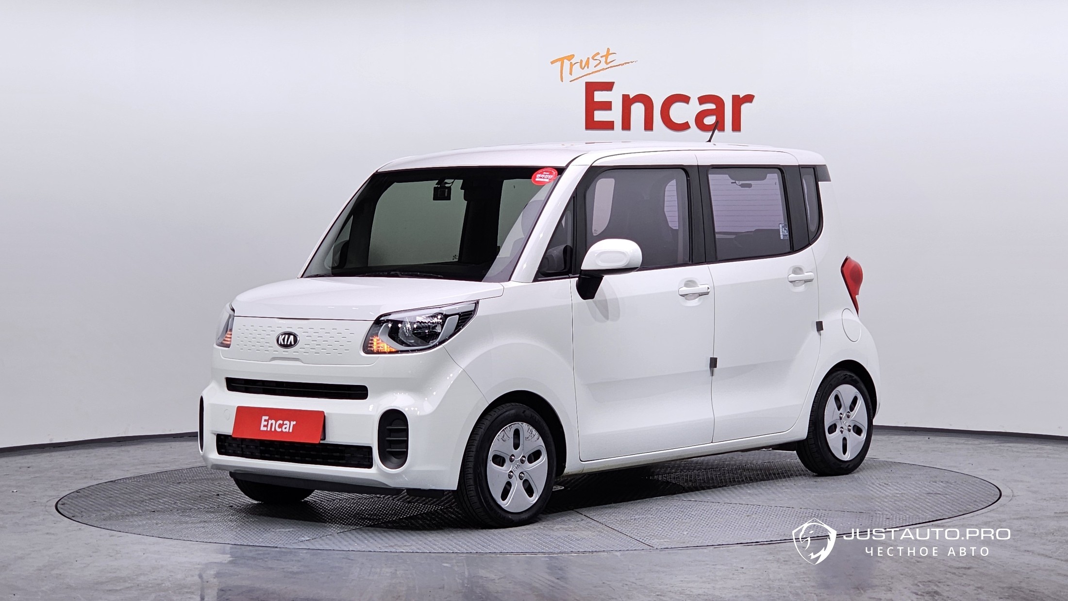 Автомобиль Kia RAY