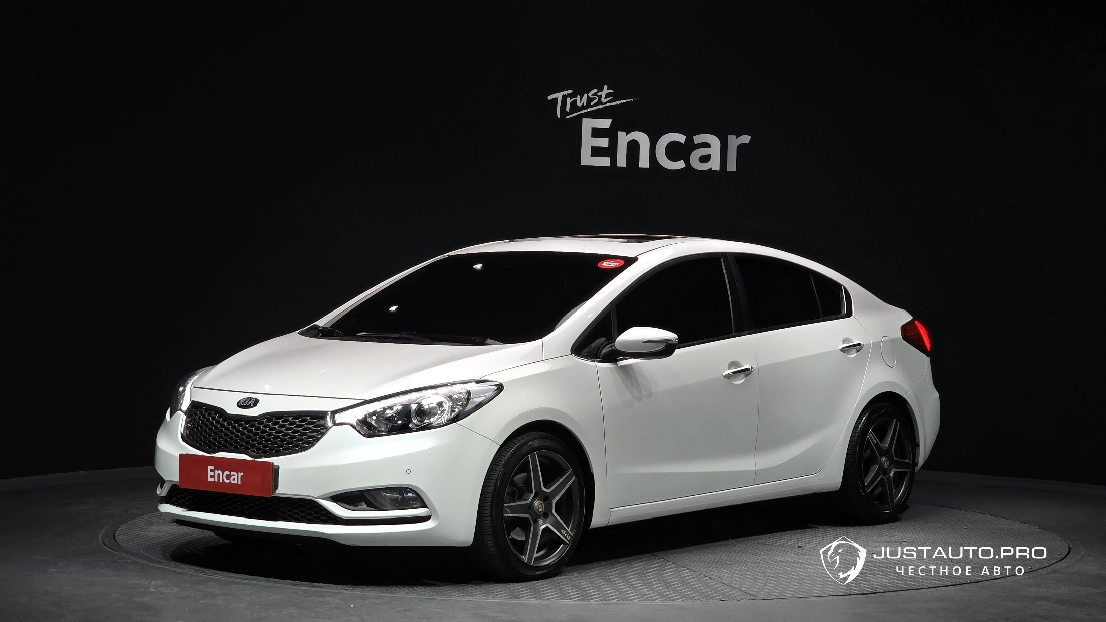 Автомобиль Kia K3