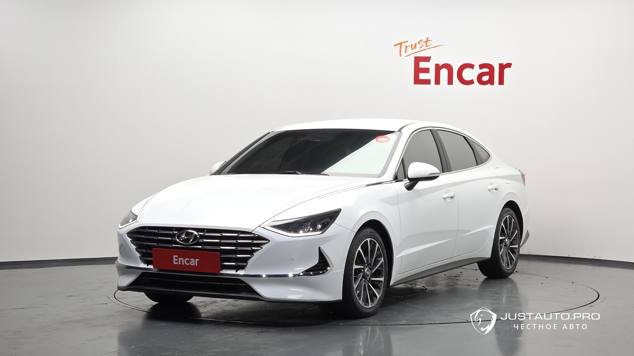 Автомобиль Hyundai Sonata