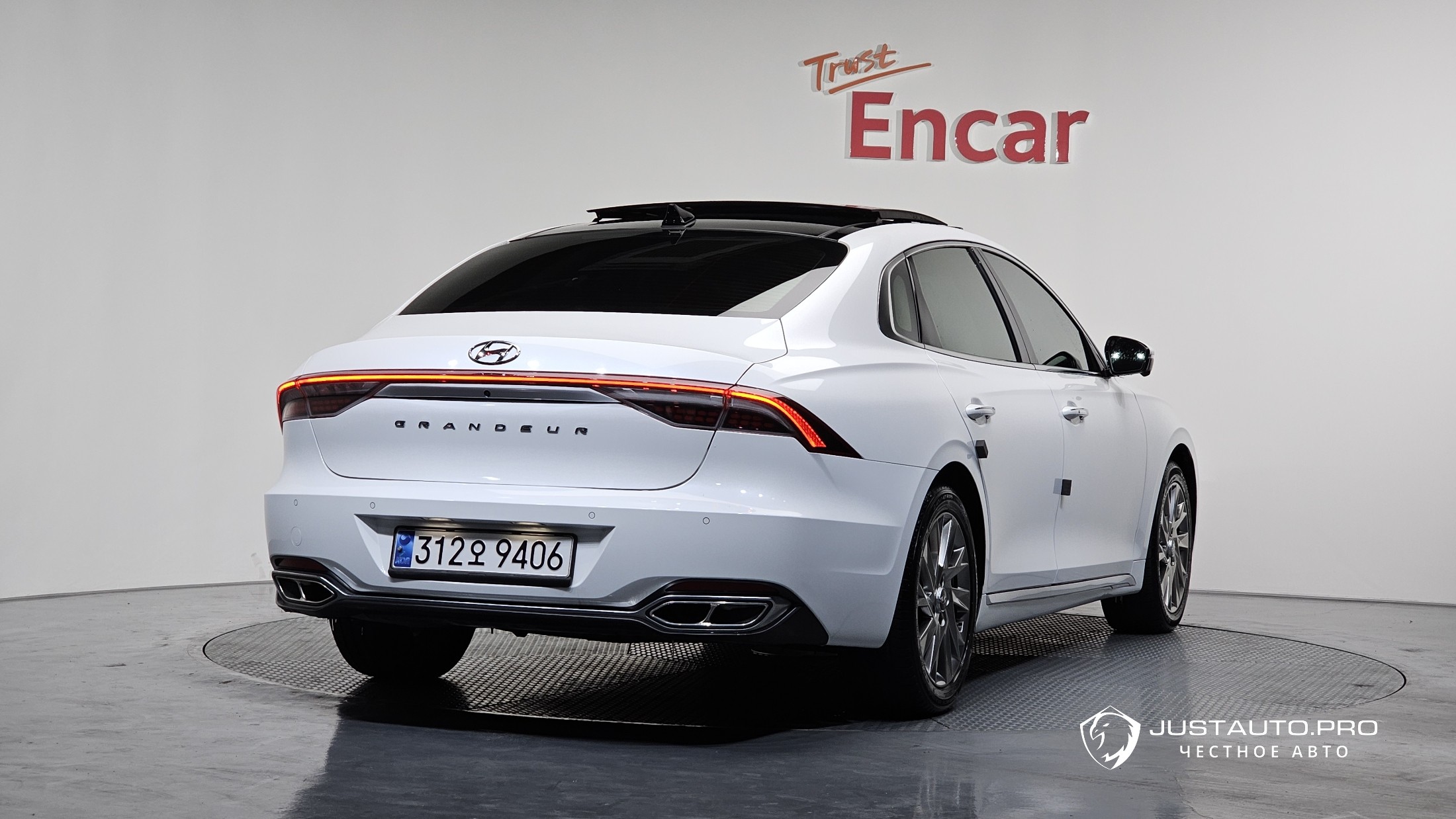 Автомобиль Hyundai Grandeur