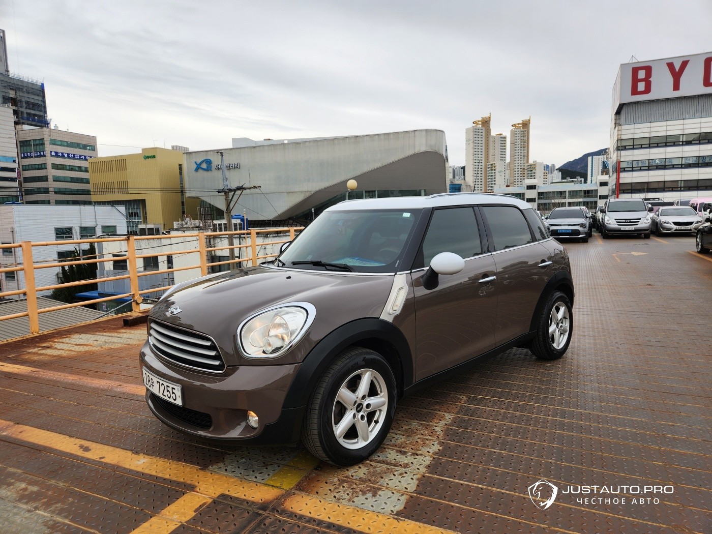 Автомобиль Mini Countryman