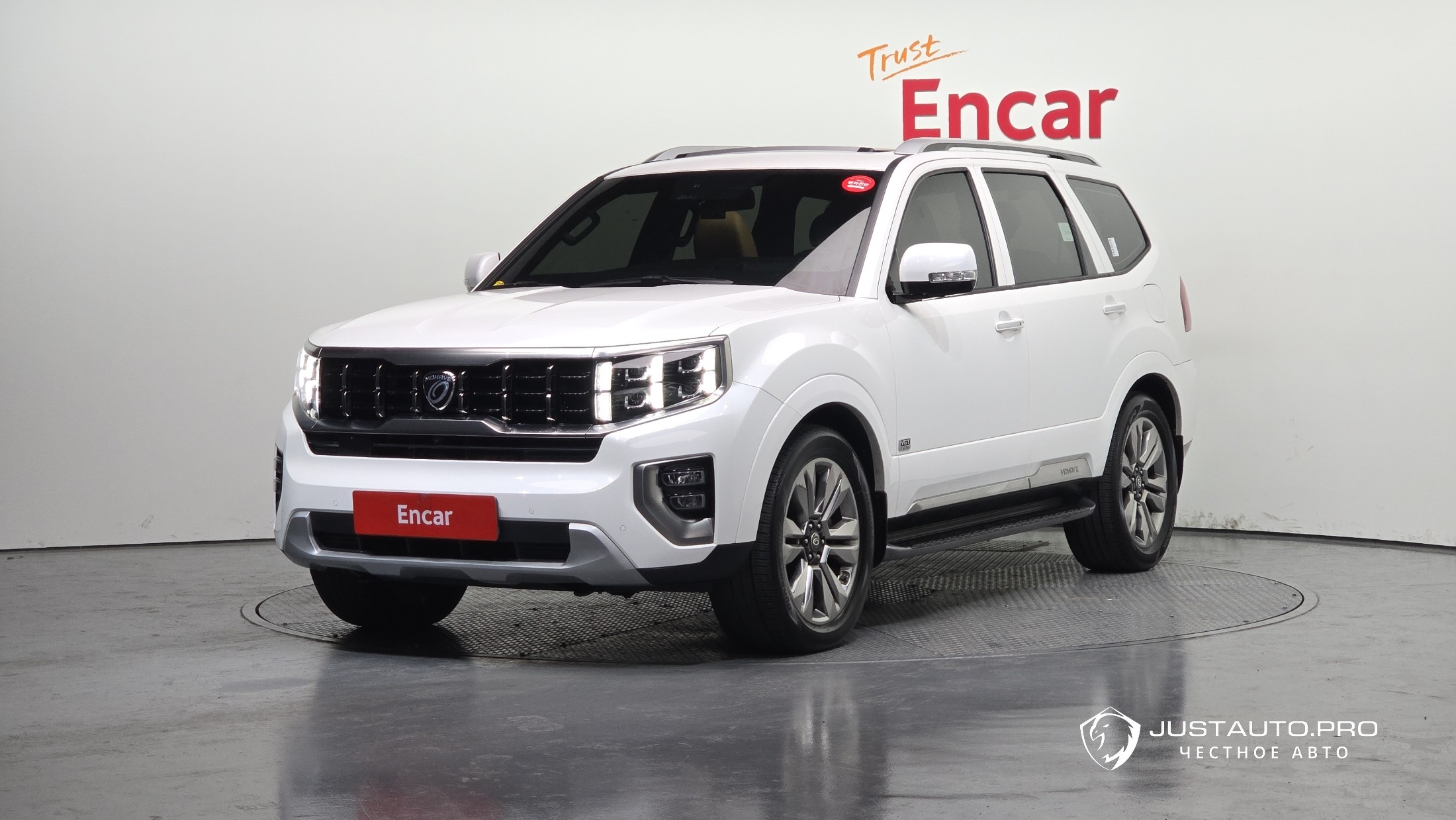 Автомобиль Kia Mohave